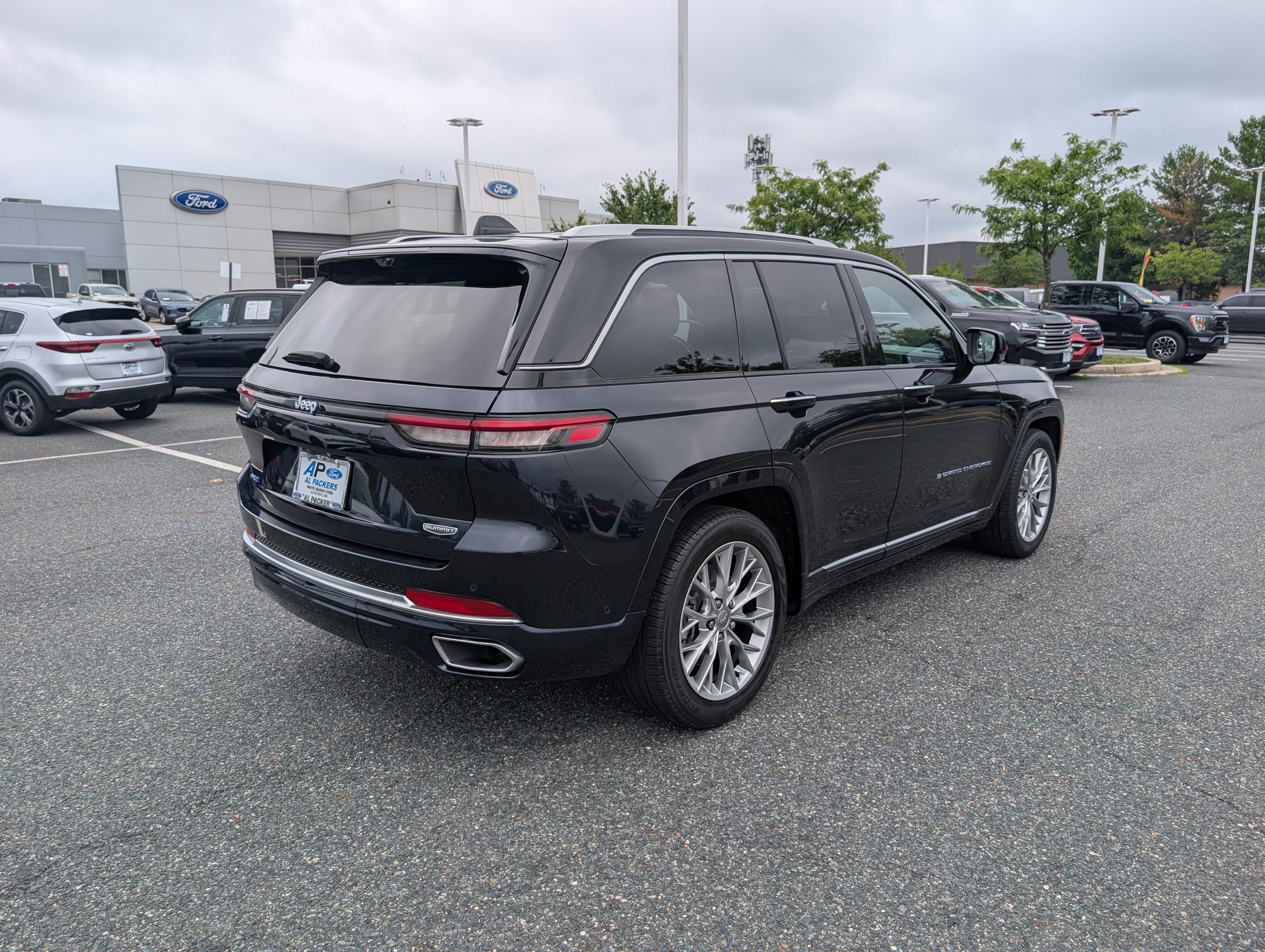 2023 Jeep Grand Cherokee 4xe Summit