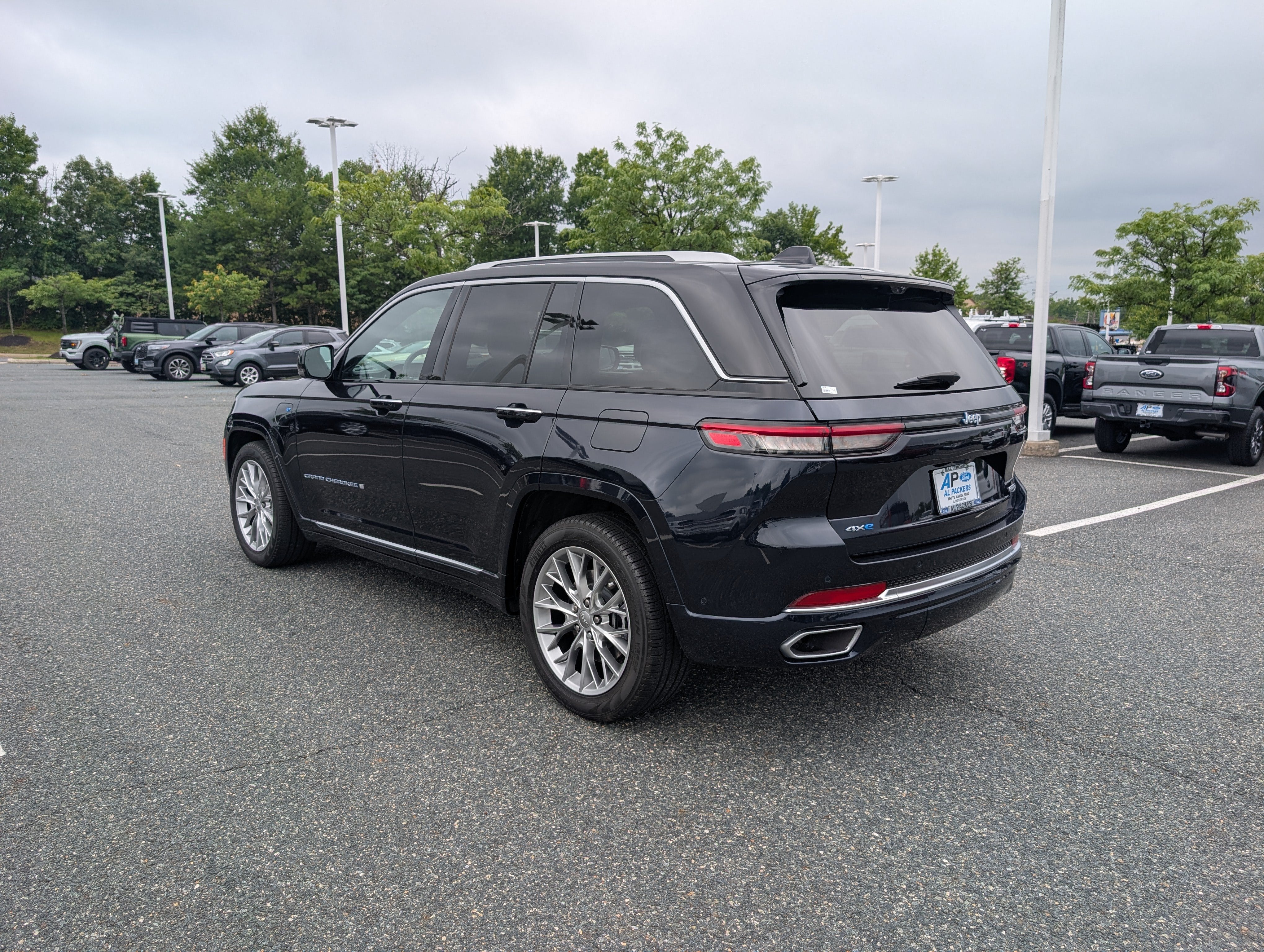 2023 Jeep Grand Cherokee 4xe Summit