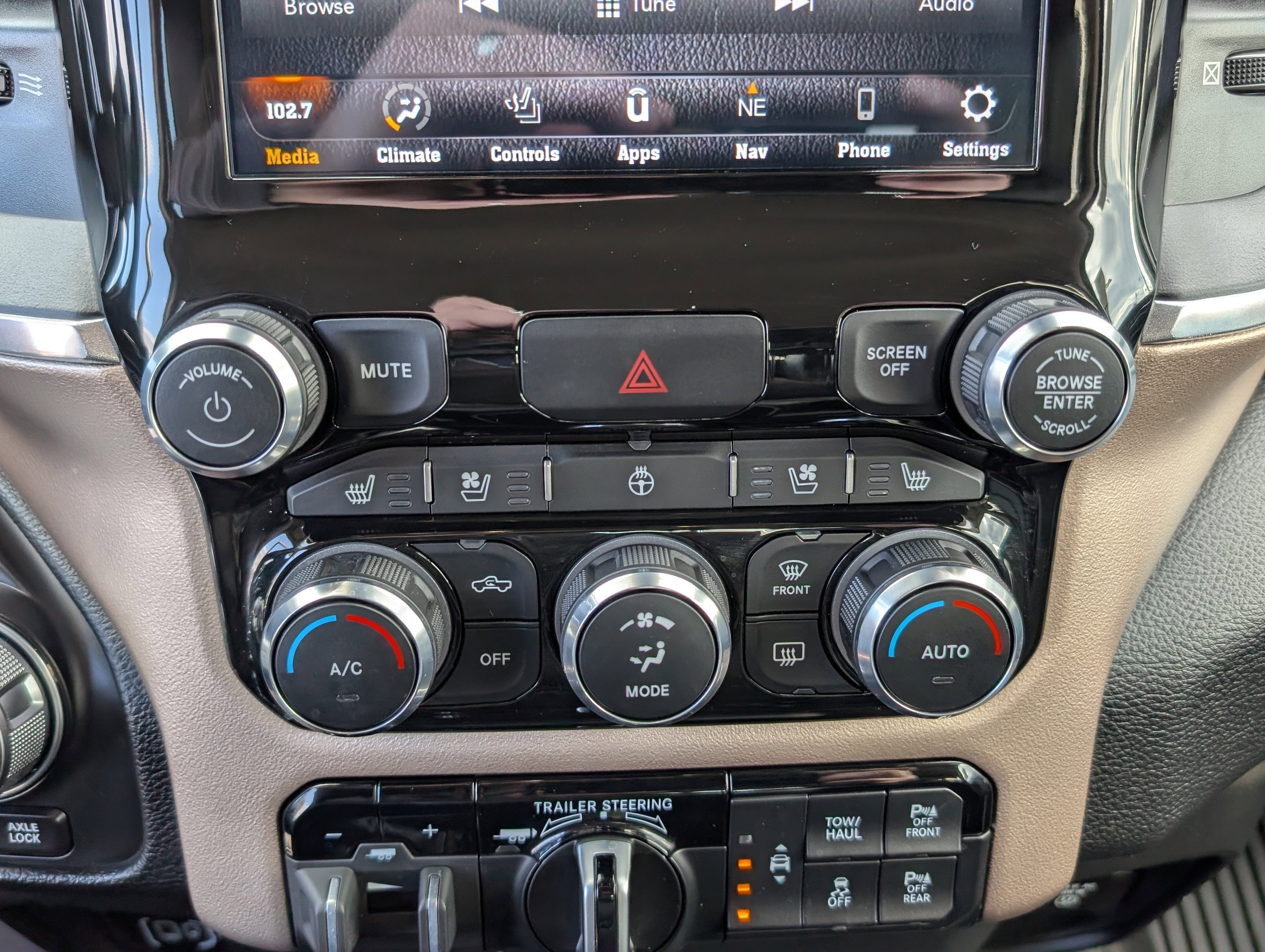 2021 RAM 1500 Laramie