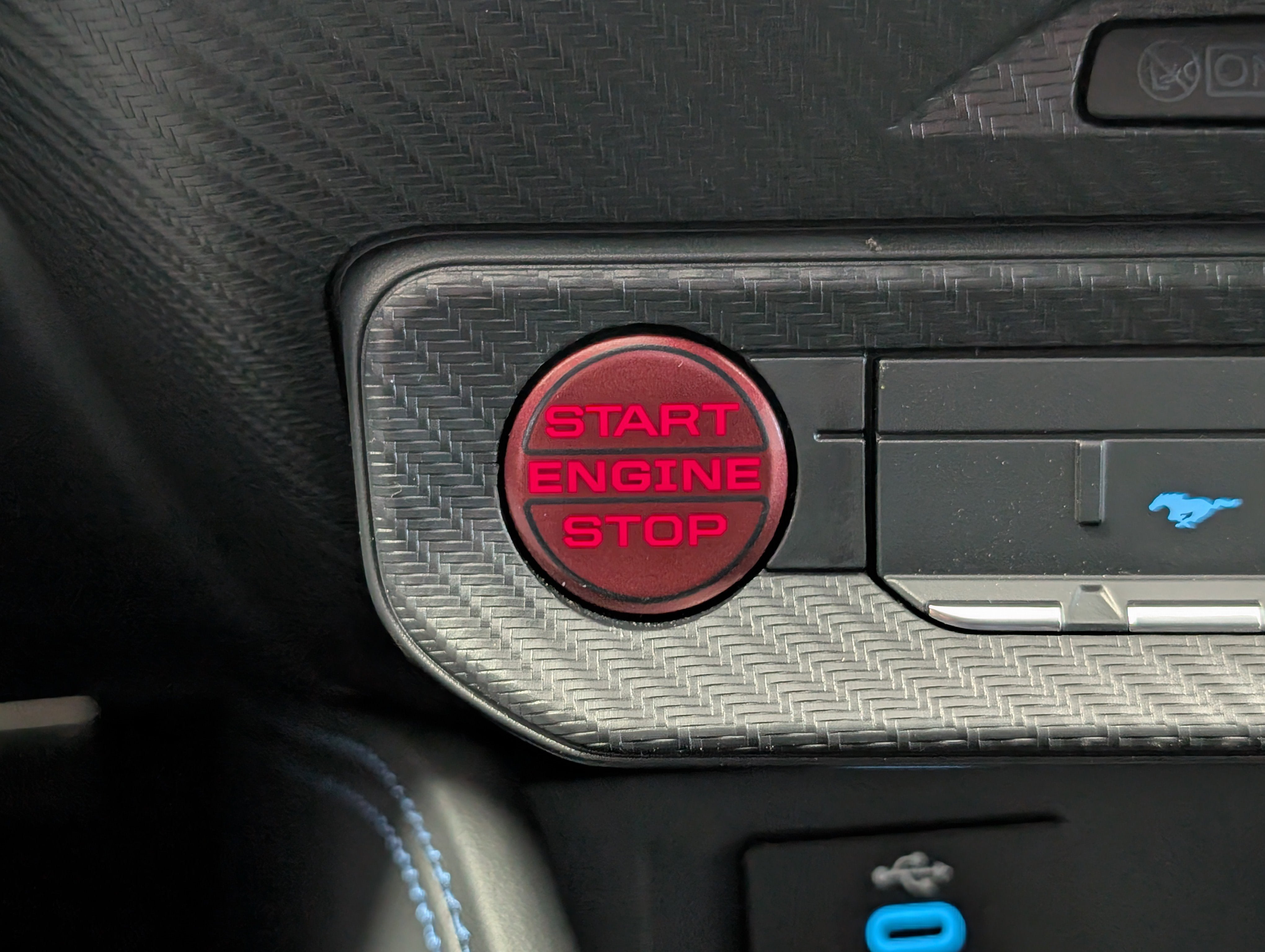 2026 Ford Mustang Dark Horse