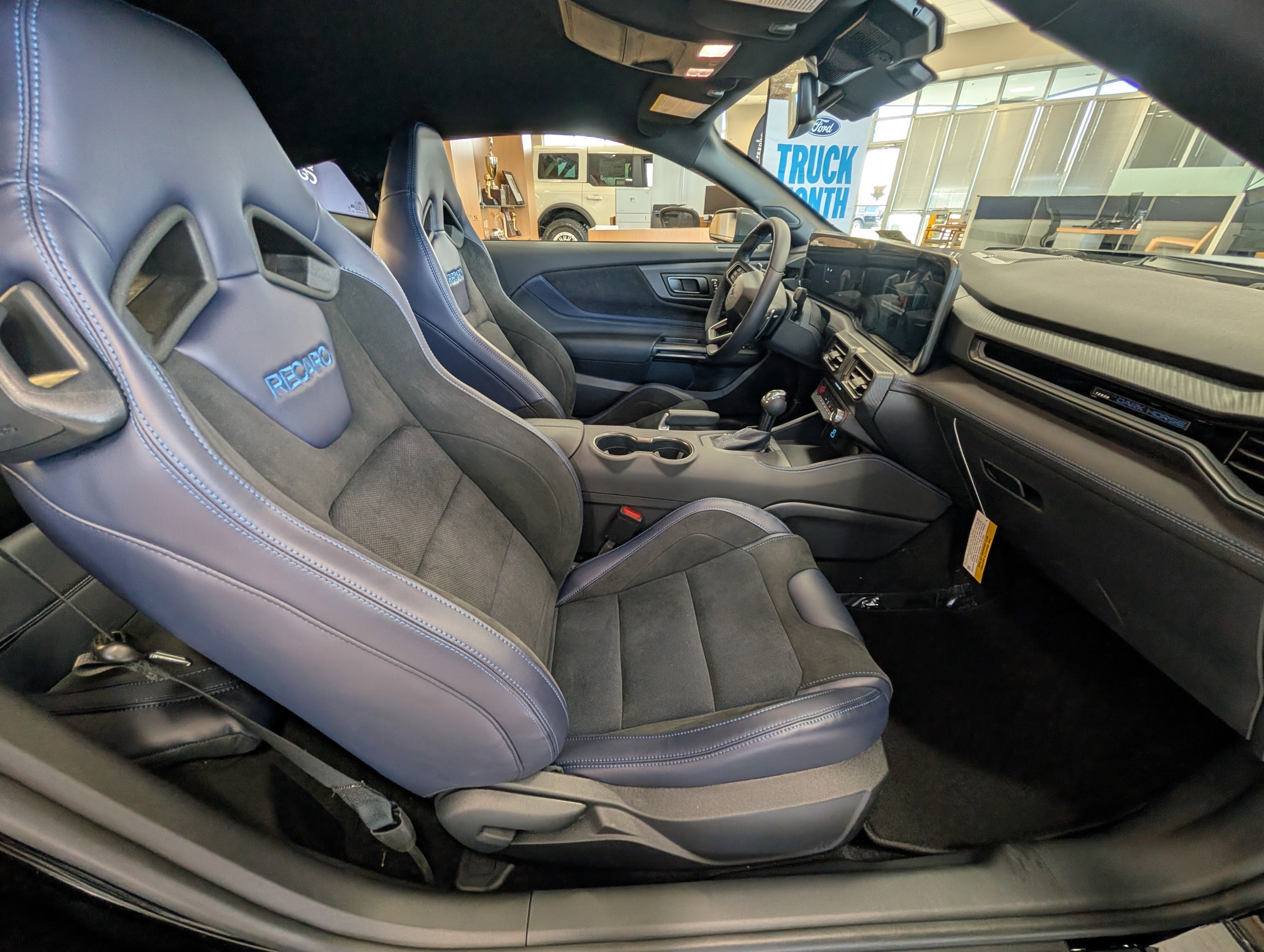 2026 Ford Mustang Dark Horse