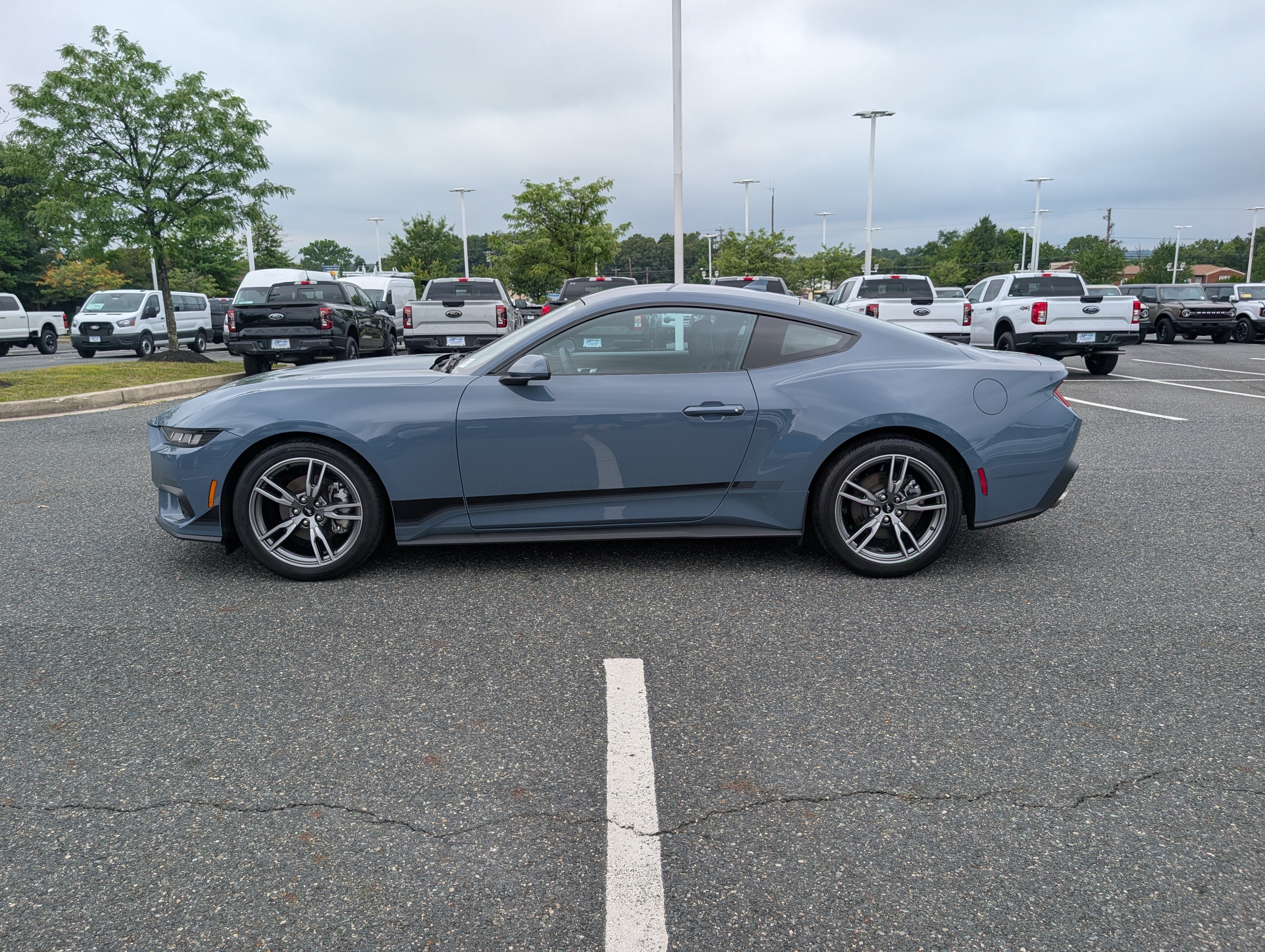 2025 Ford Mustang EcoBoost