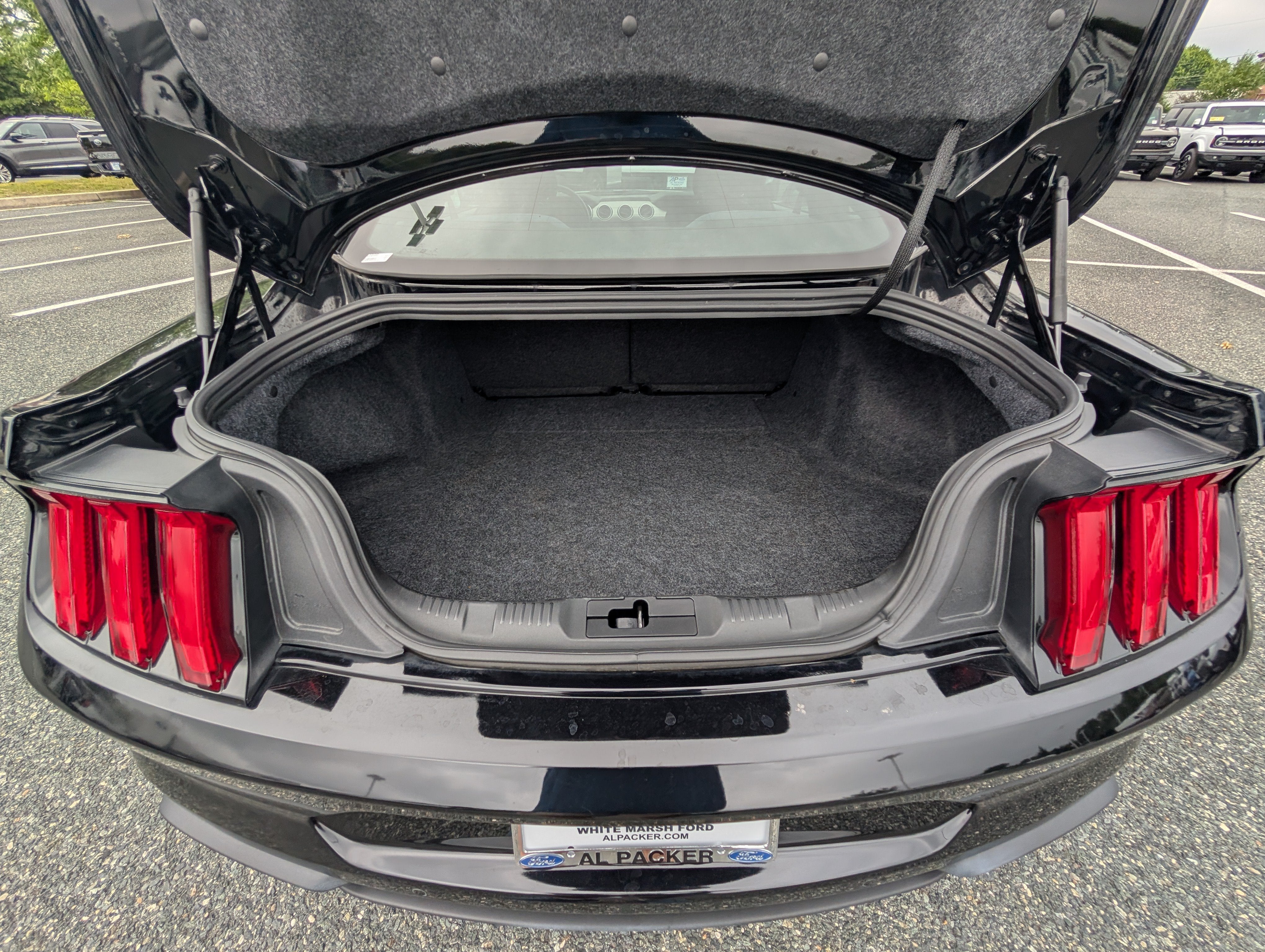 2020 Ford Mustang EcoBoost