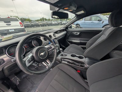 2020 Ford Mustang EcoBoost