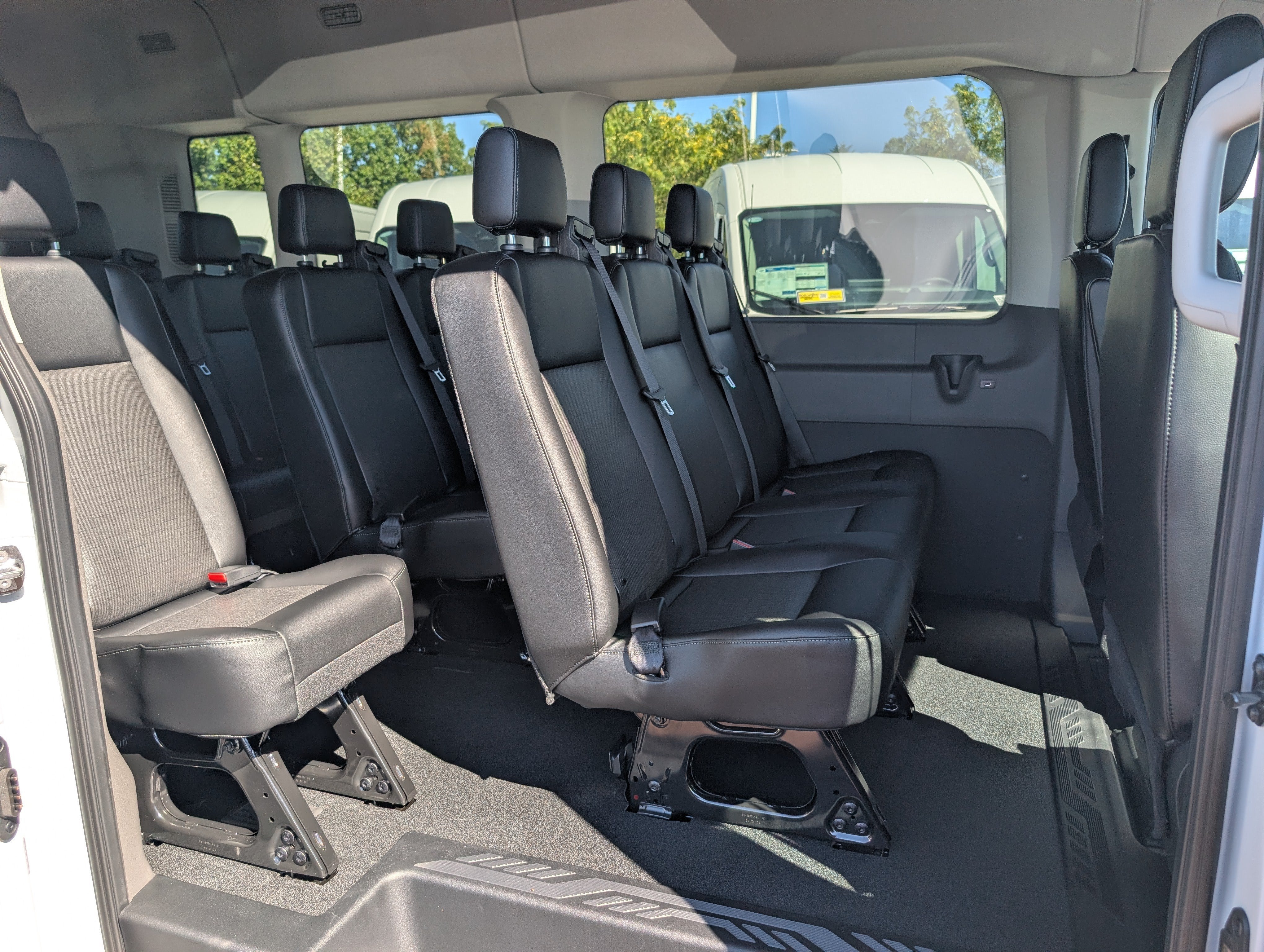 2027 Ford Transit Passenger Wagon XL