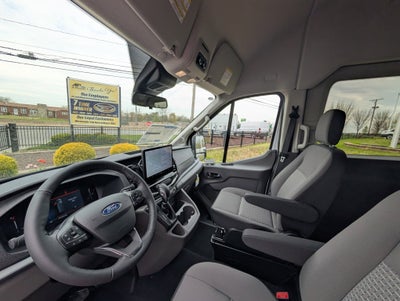2026 Ford Transit Passenger Wagon XLT