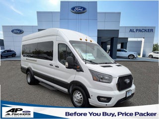 2026 Ford Transit Passenger Wagon XLT