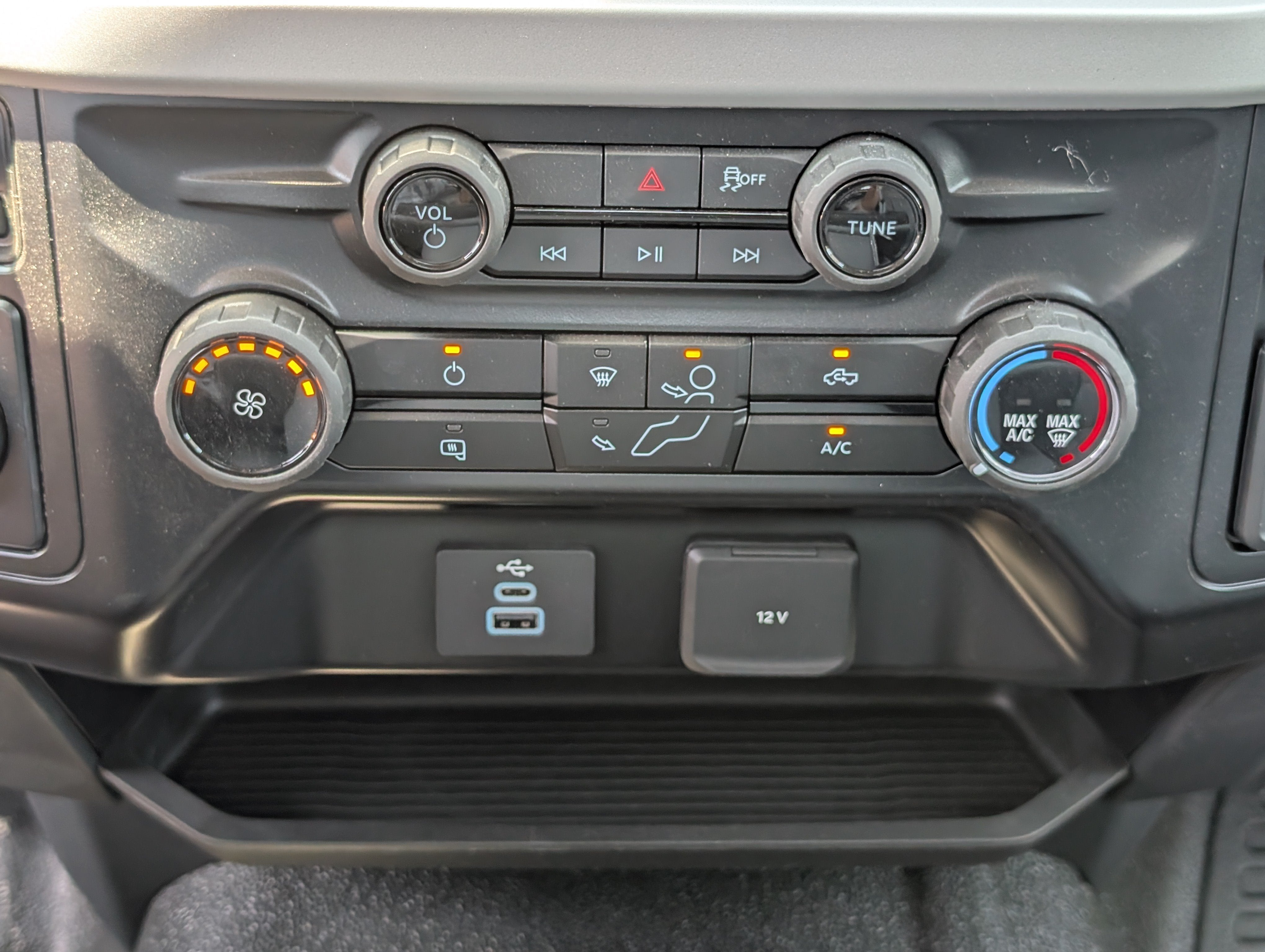 2026 Ford Super Duty F-550 DRW XL