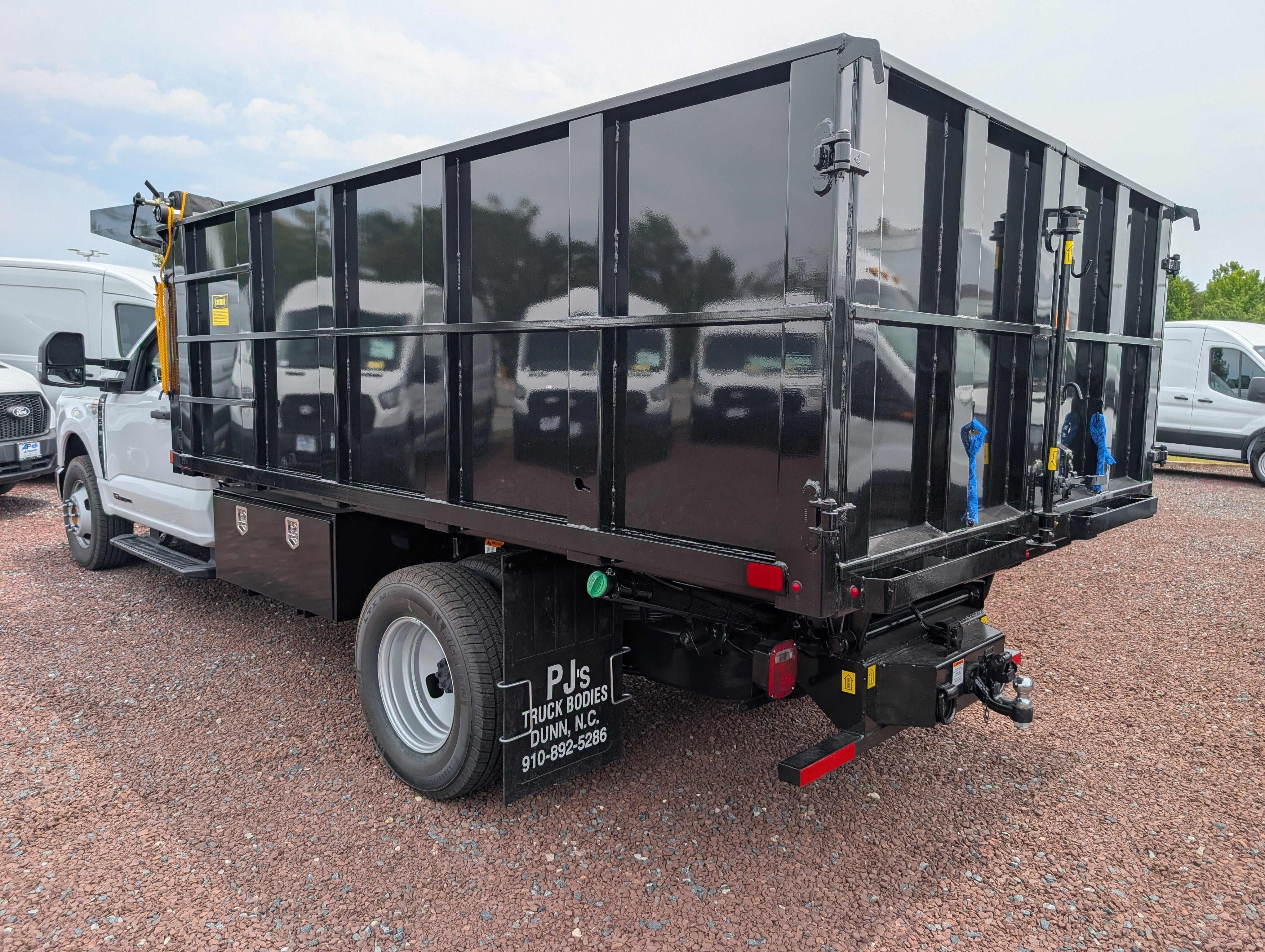 2026 Ford Super Duty F-350 DRW XL