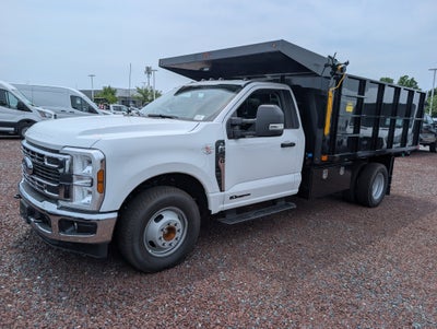 2026 Ford Super Duty F-350 DRW XL