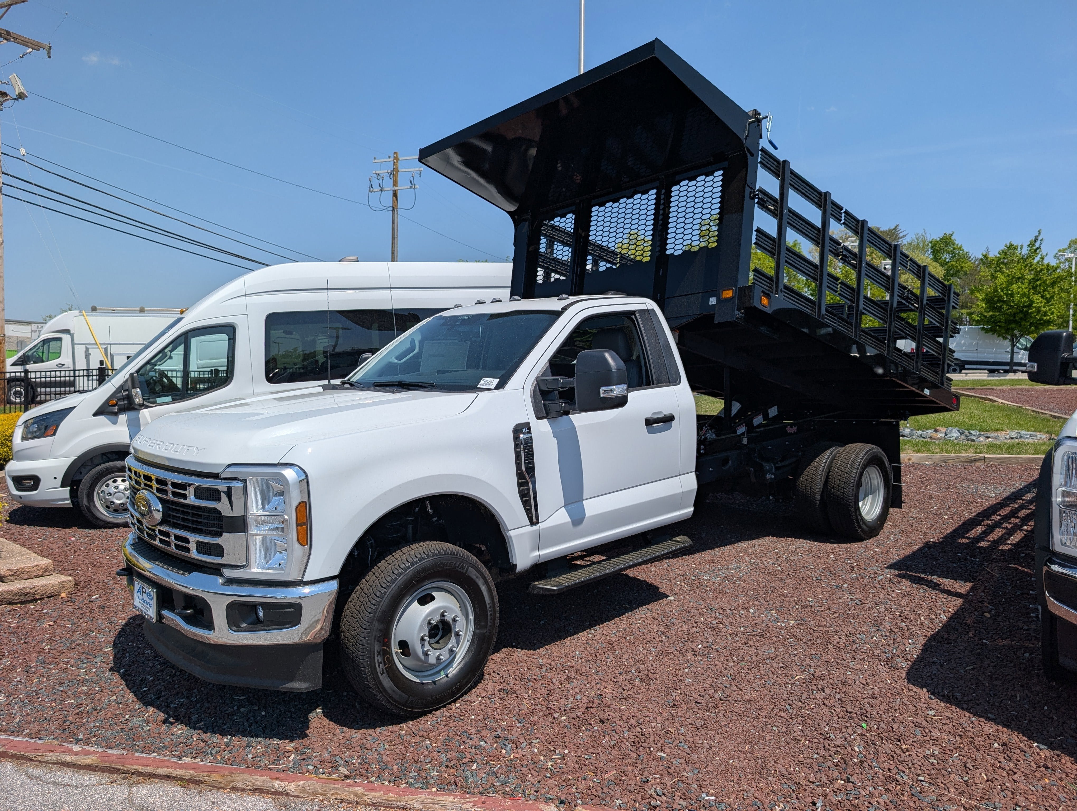 2026 Ford Super Duty F-350 DRW XL
