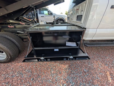 2026 Ford Super Duty F-350 DRW XL