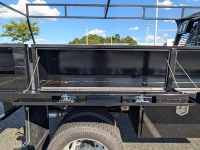 2025 Ford Super Duty F-550 DRW XL