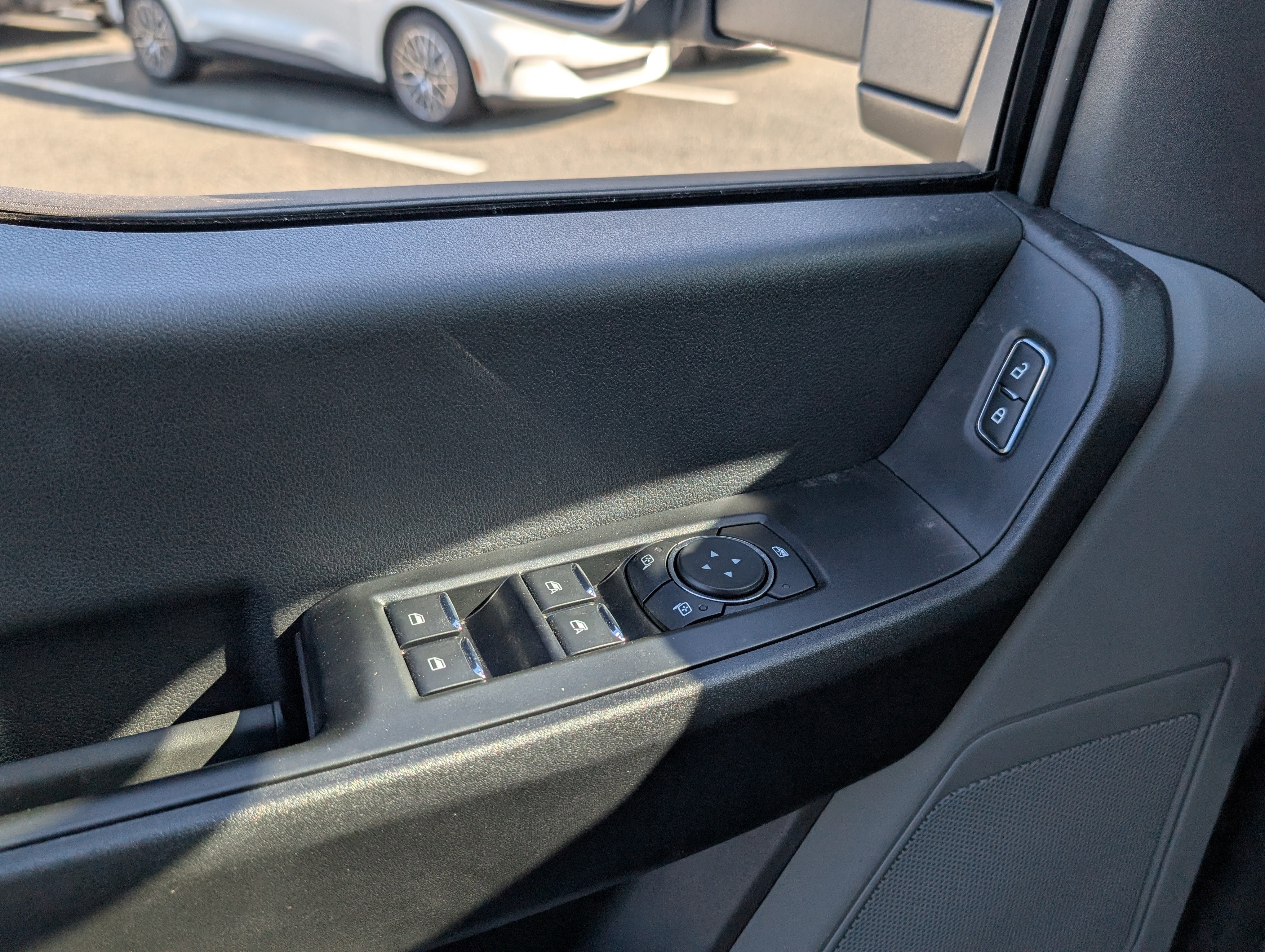 2025 Ford Super Duty F-550 DRW XL