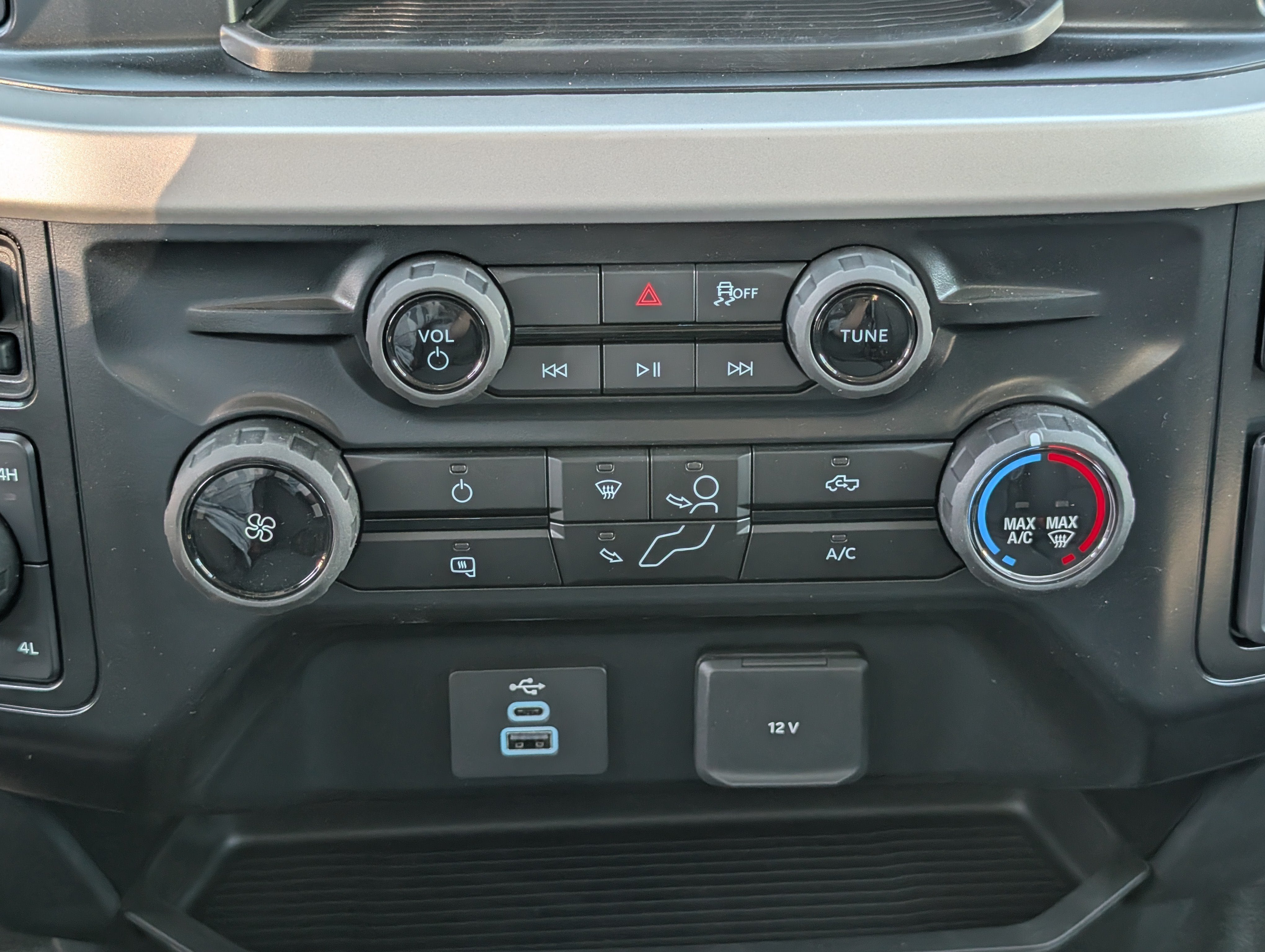 2026 Ford Super Duty F-550 DRW XL