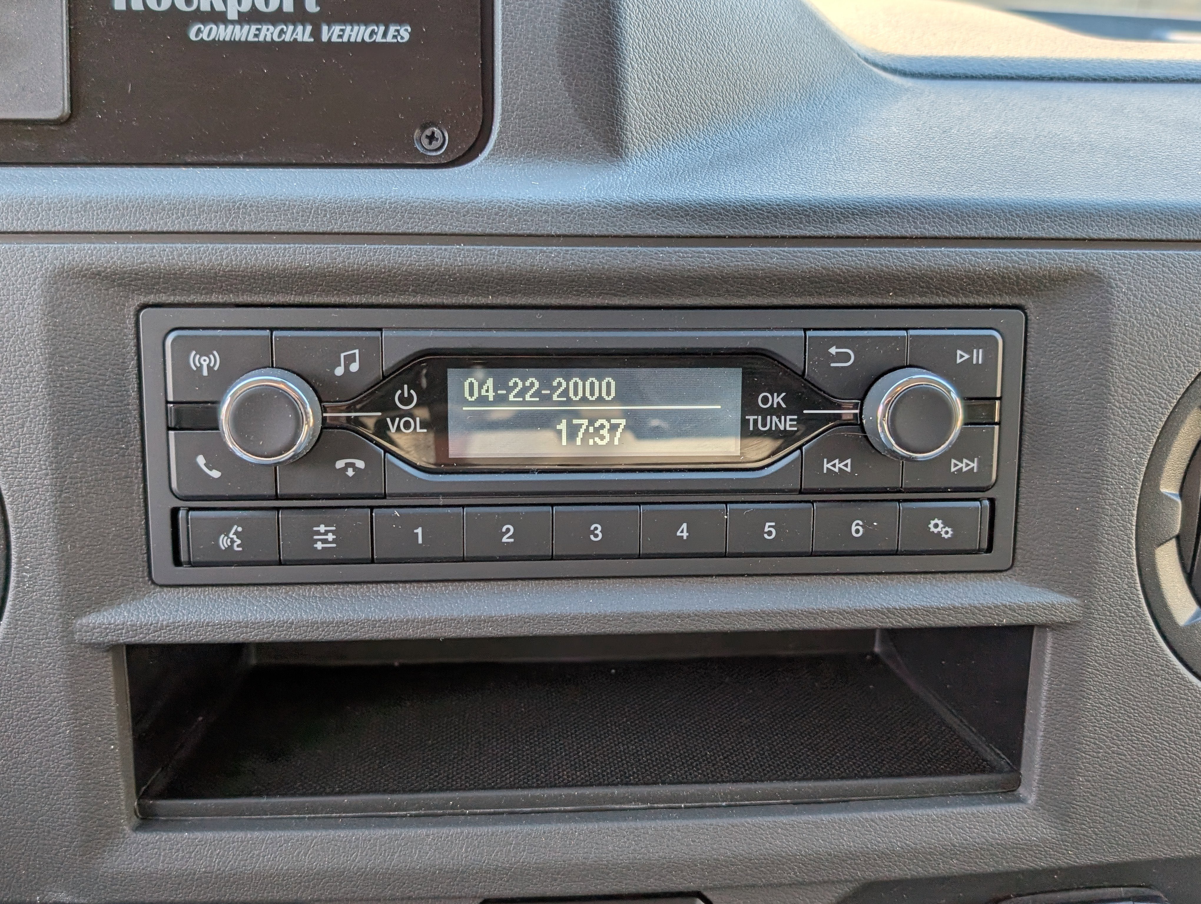 2026 Ford E-Series Cutaway E-450 DRW