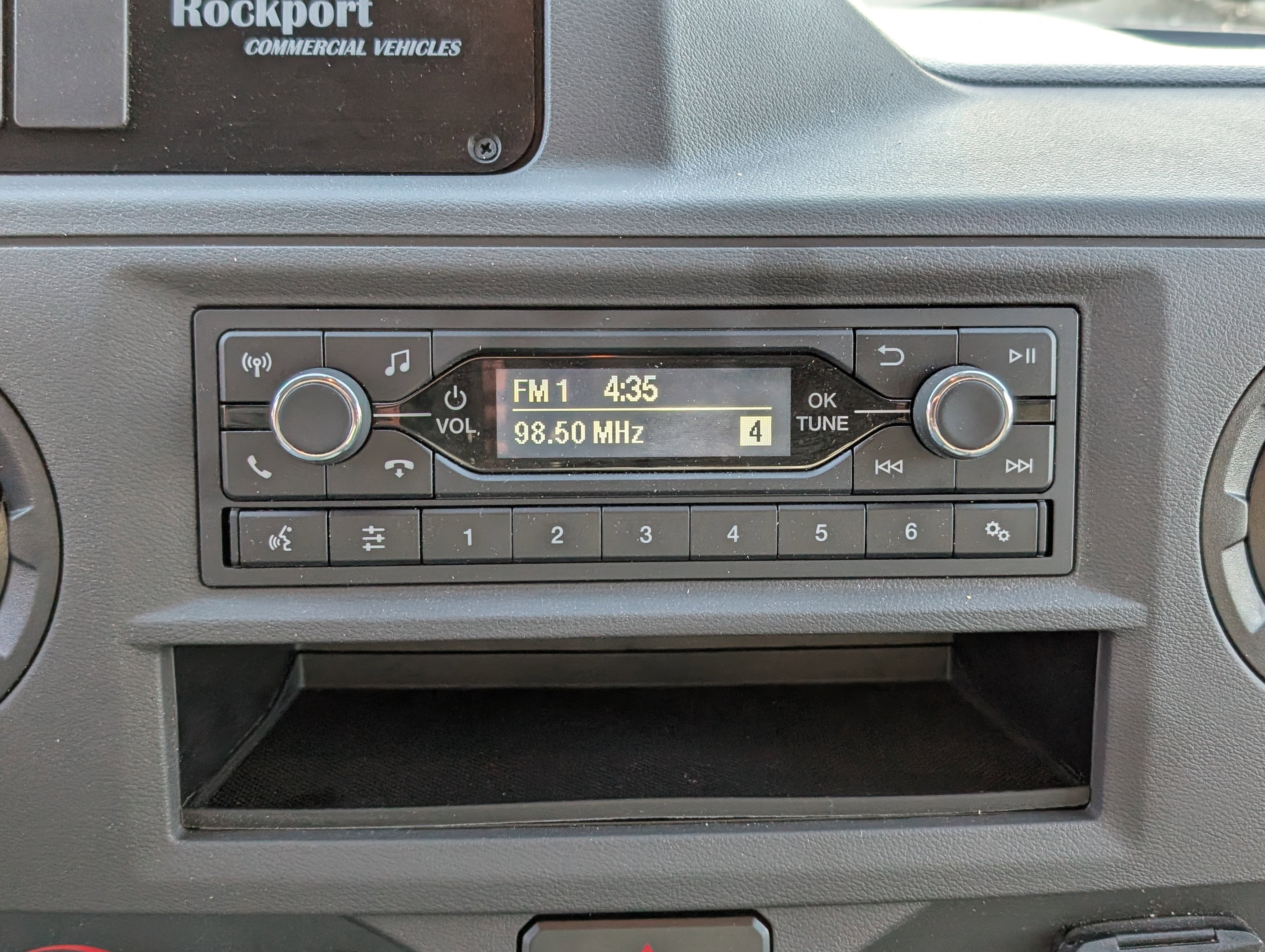 2026 Ford E-Series Cutaway E-450 DRW