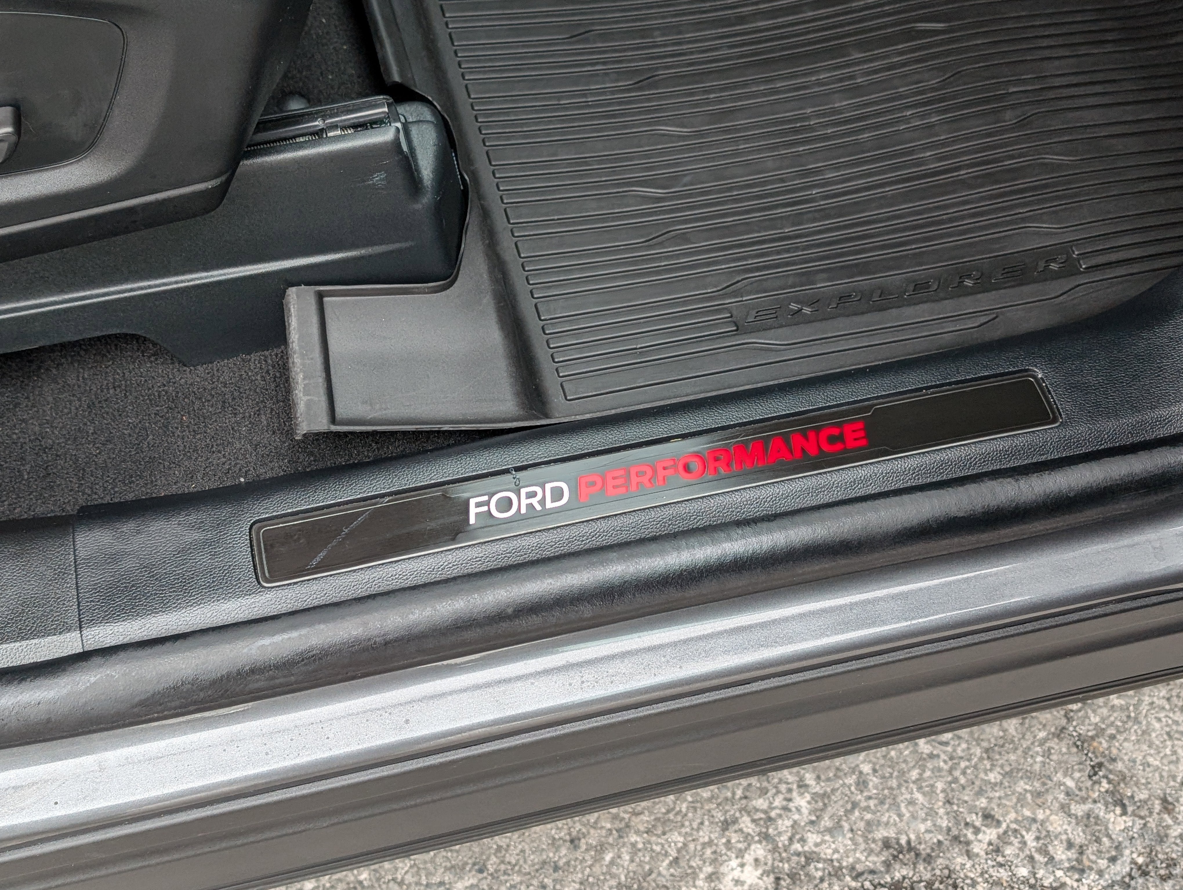 2024 Ford Explorer ST