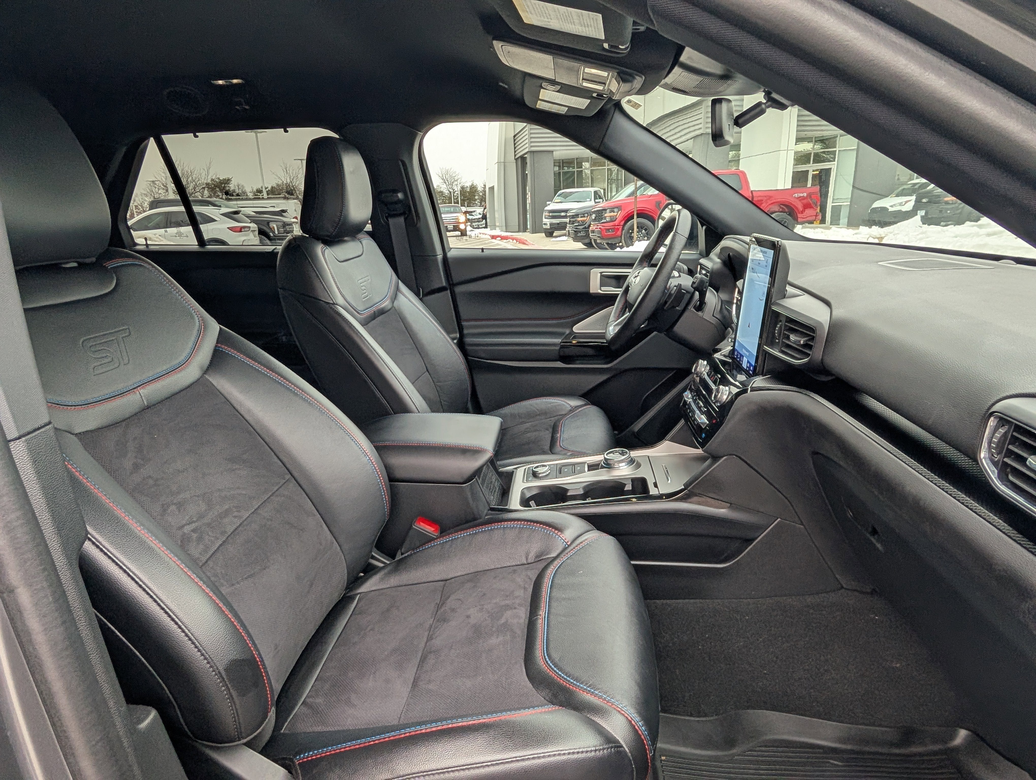 2024 Ford Explorer ST