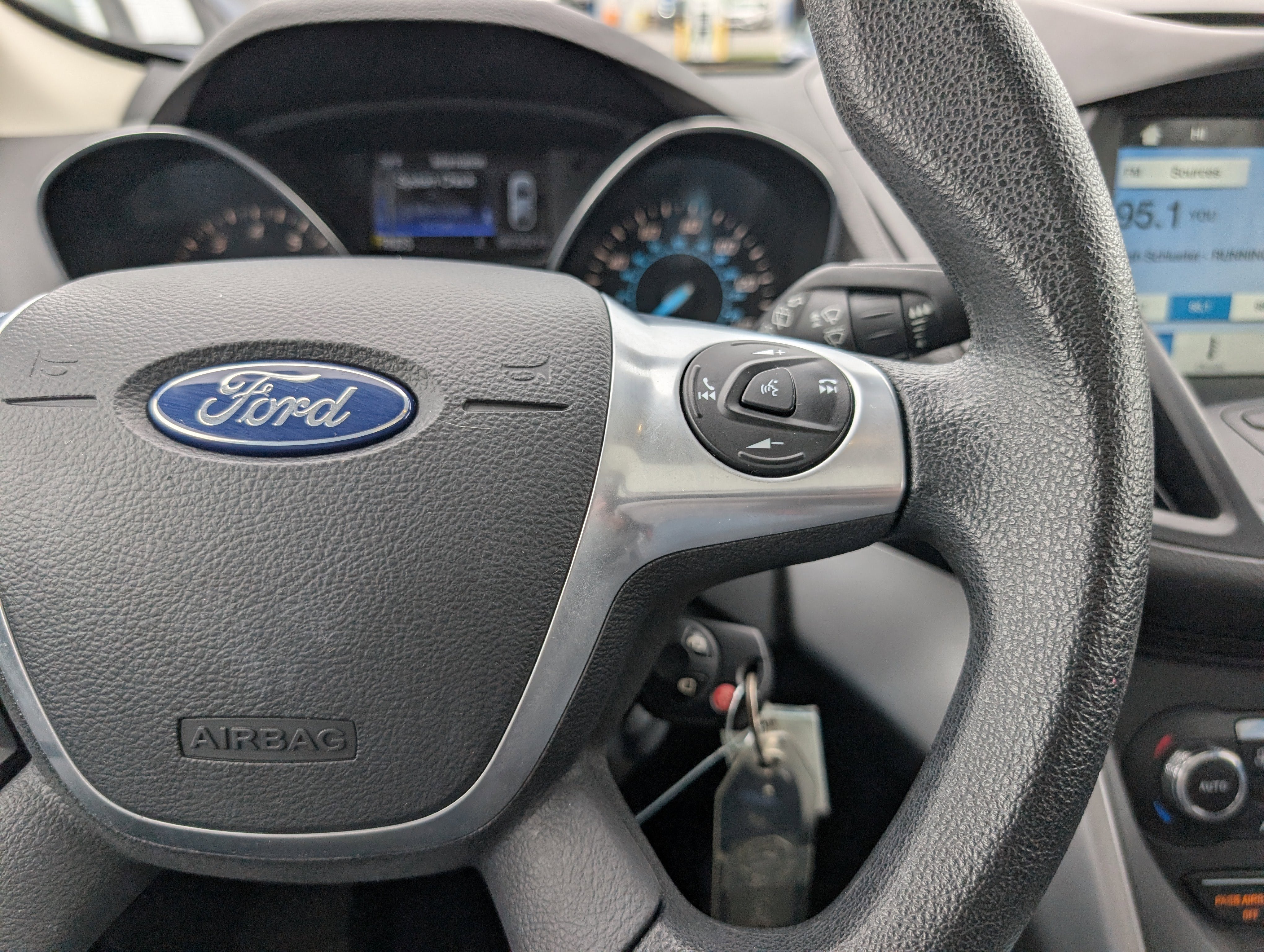 2016 Ford Escape SE