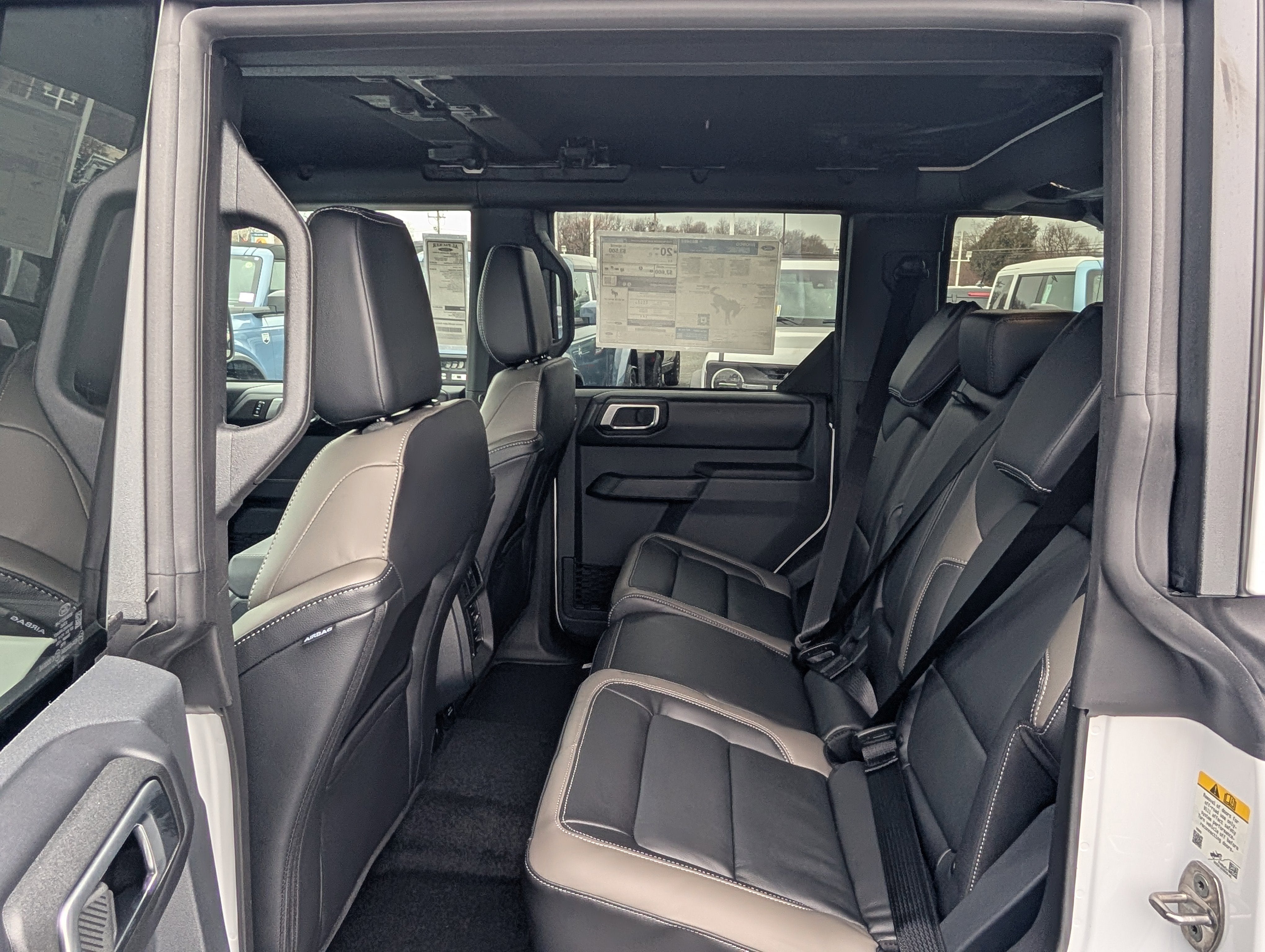 2025 Ford Bronco Outer Banks