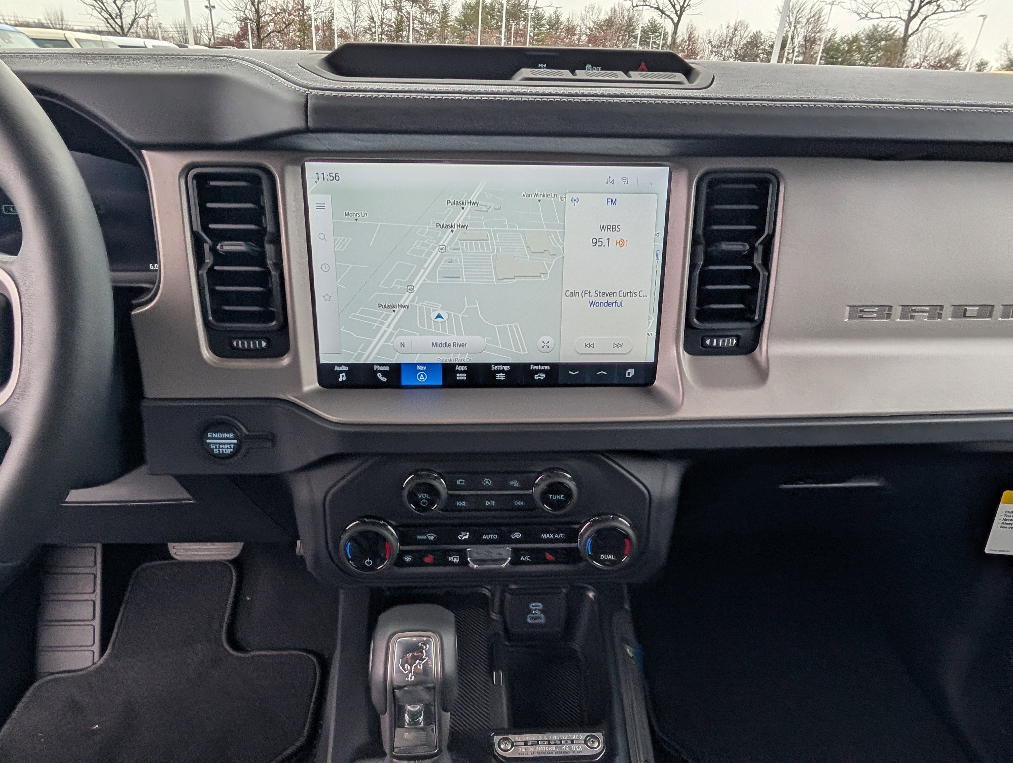 2025 Ford Bronco Outer Banks