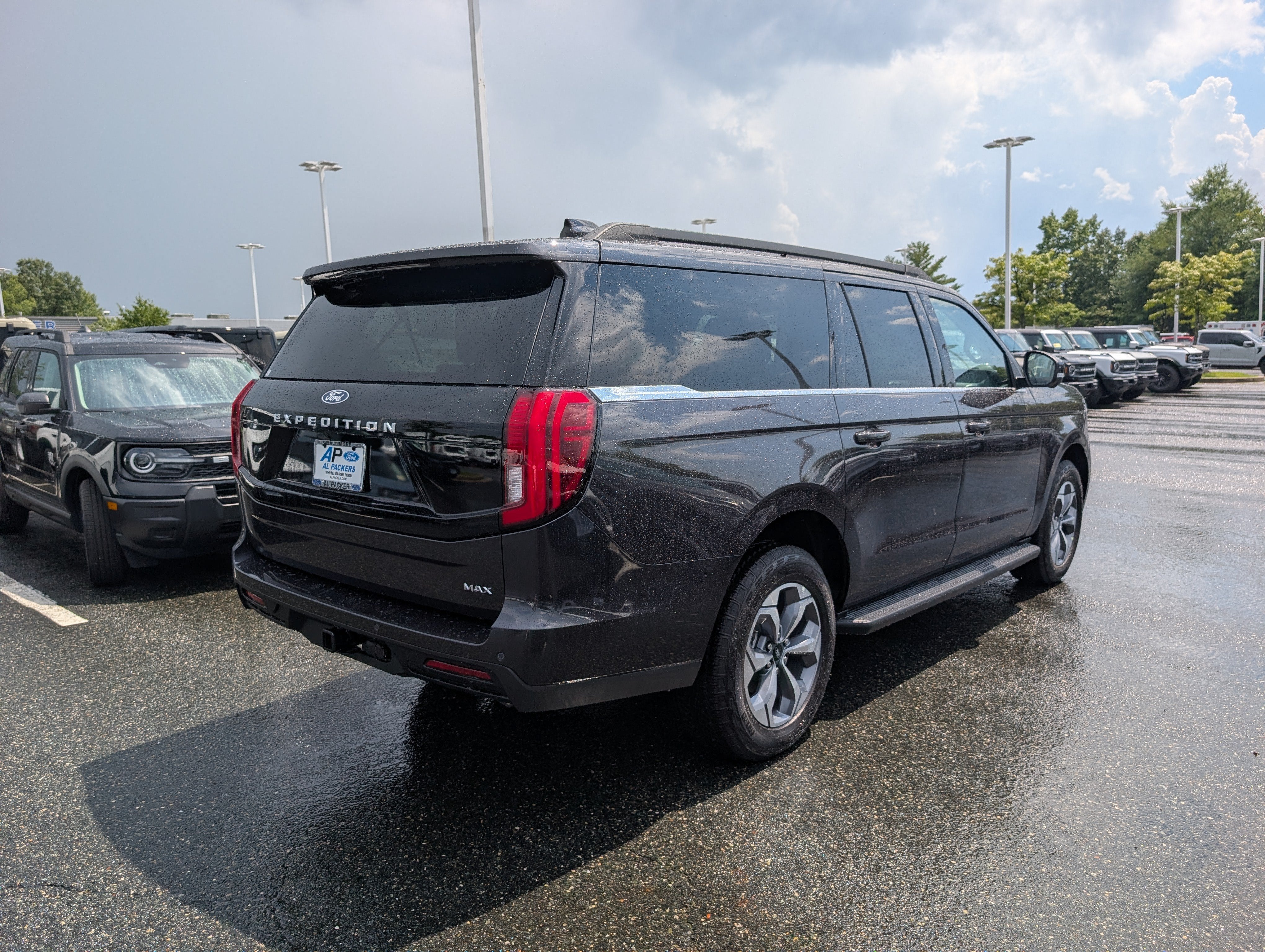 2027 Ford Expedition Max Active