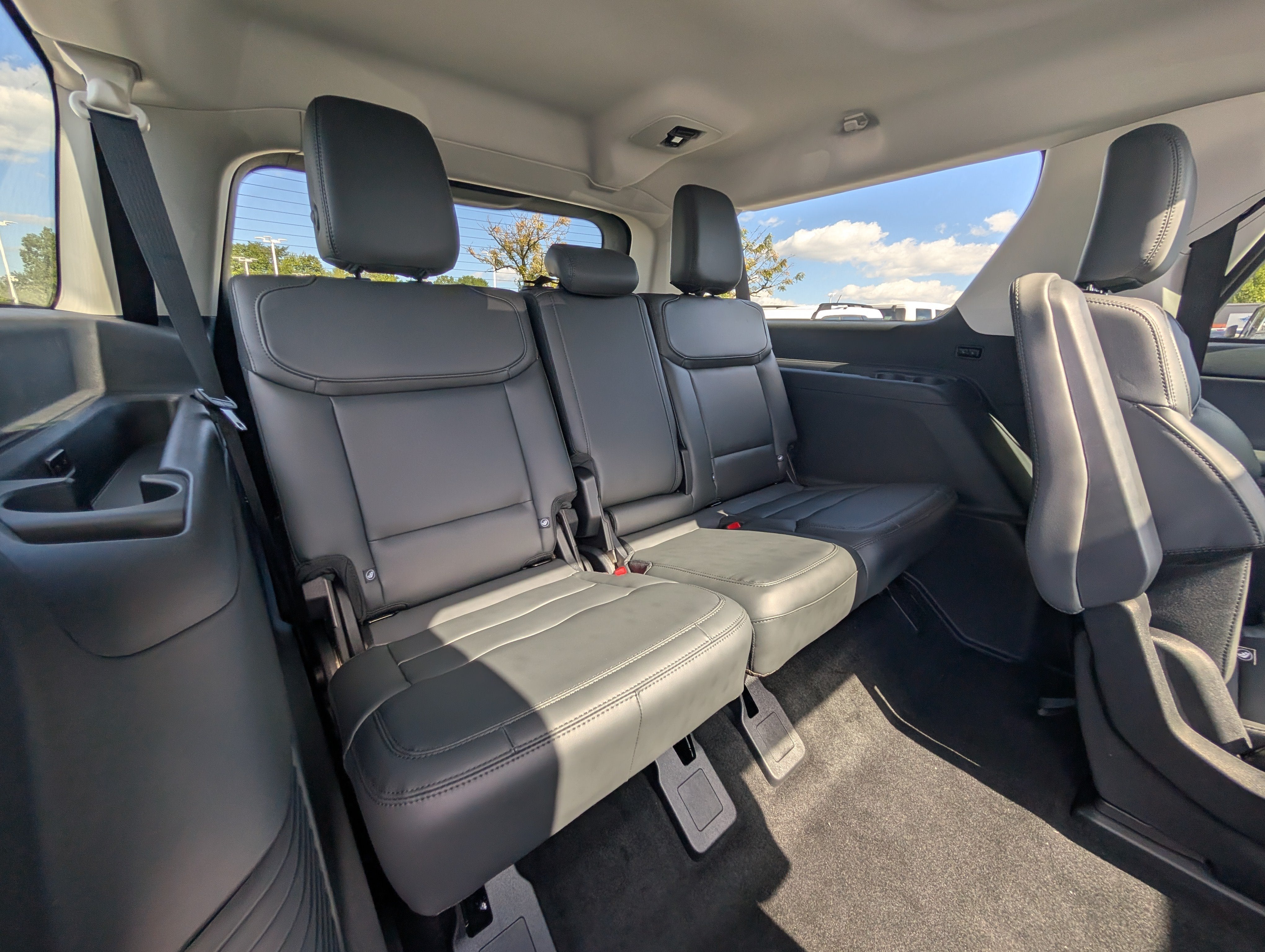 2027 Ford Expedition Max Active