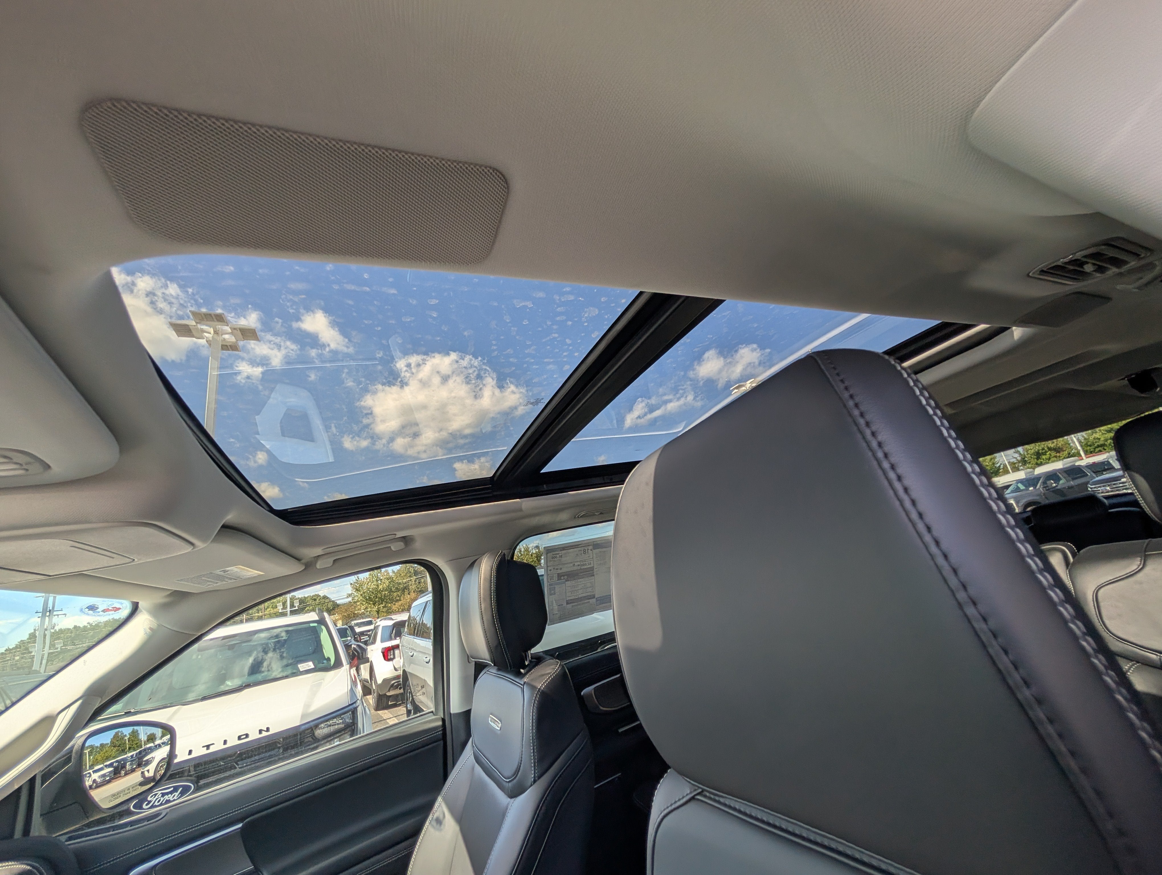 2027 Ford Expedition Max Platinum