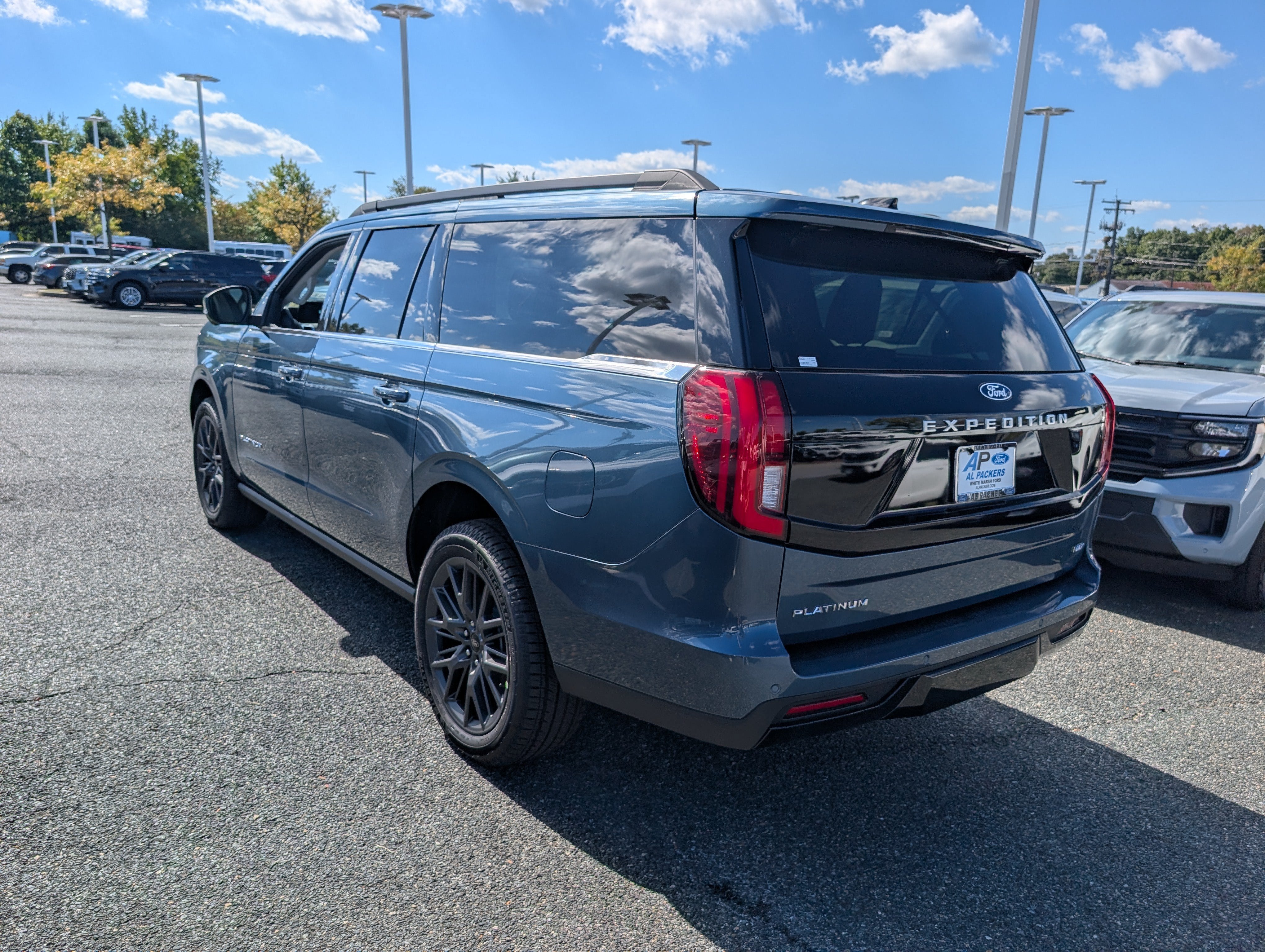 2027 Ford Expedition Max Platinum