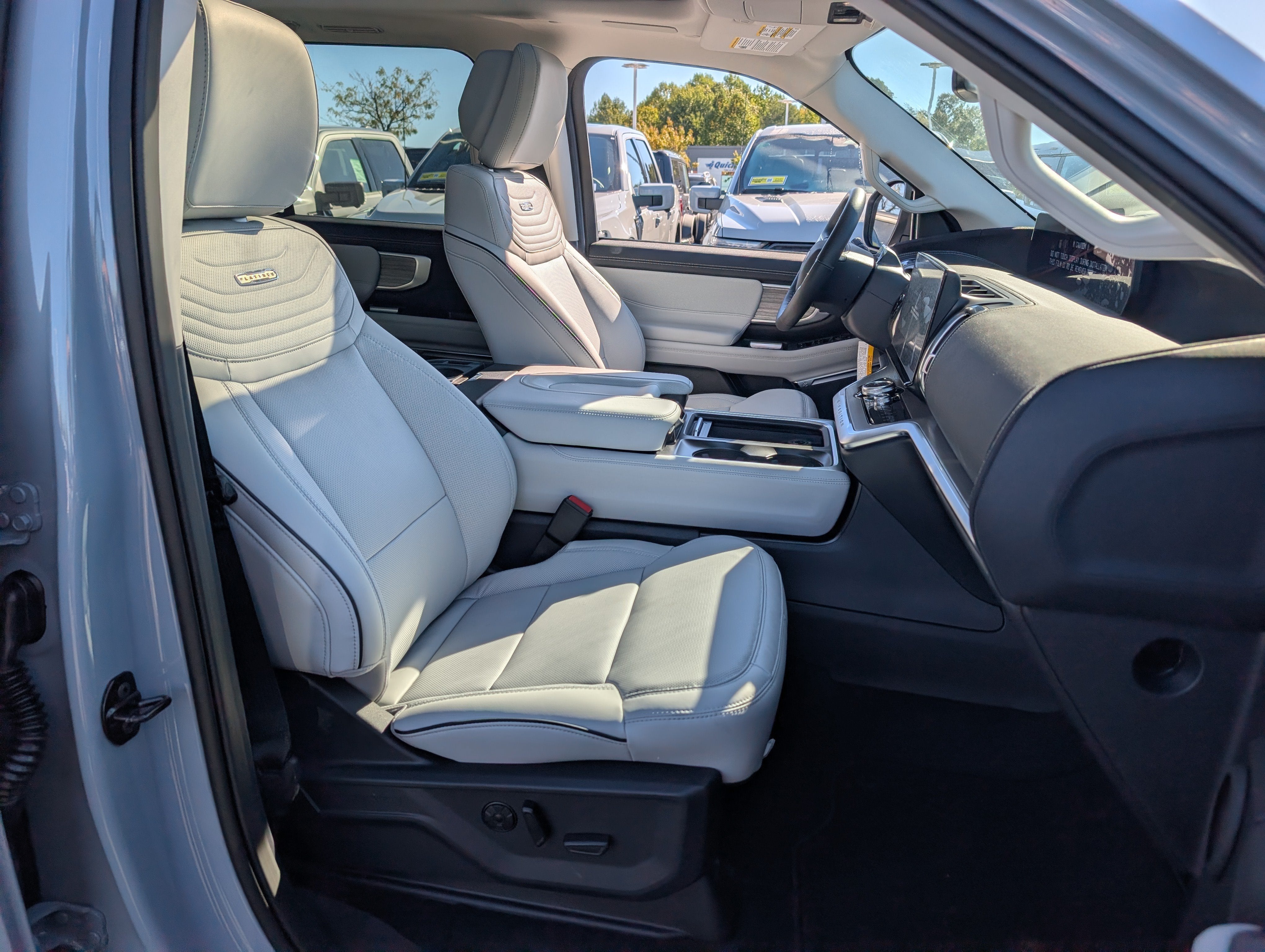 2027 Ford Expedition Max Platinum