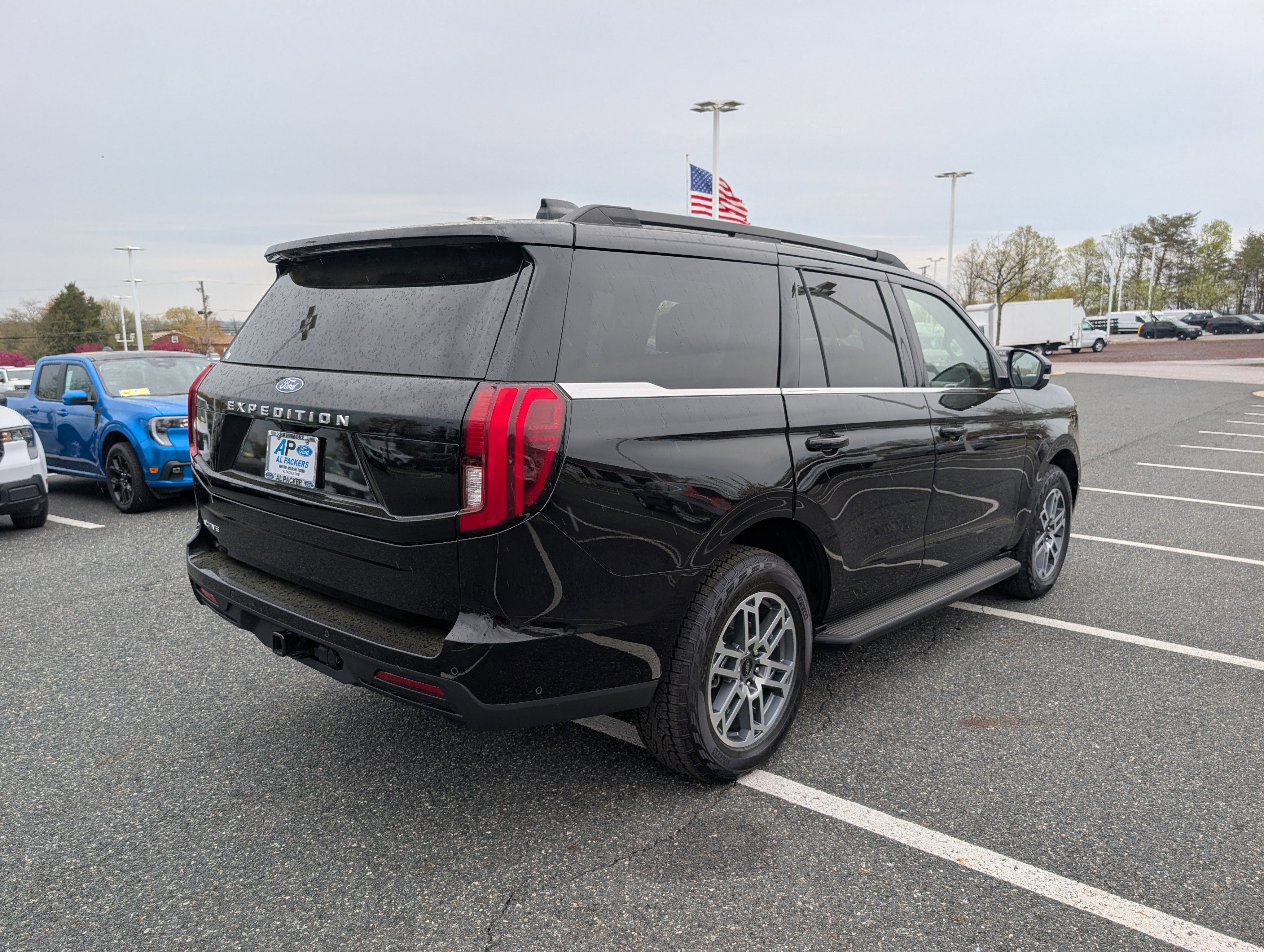 2025 Ford Expedition Active