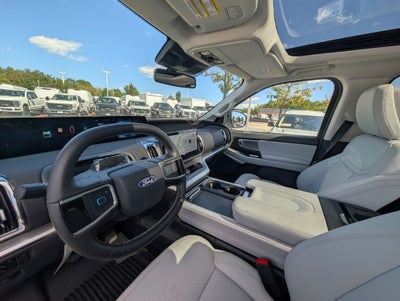 2027 Ford Expedition Platinum