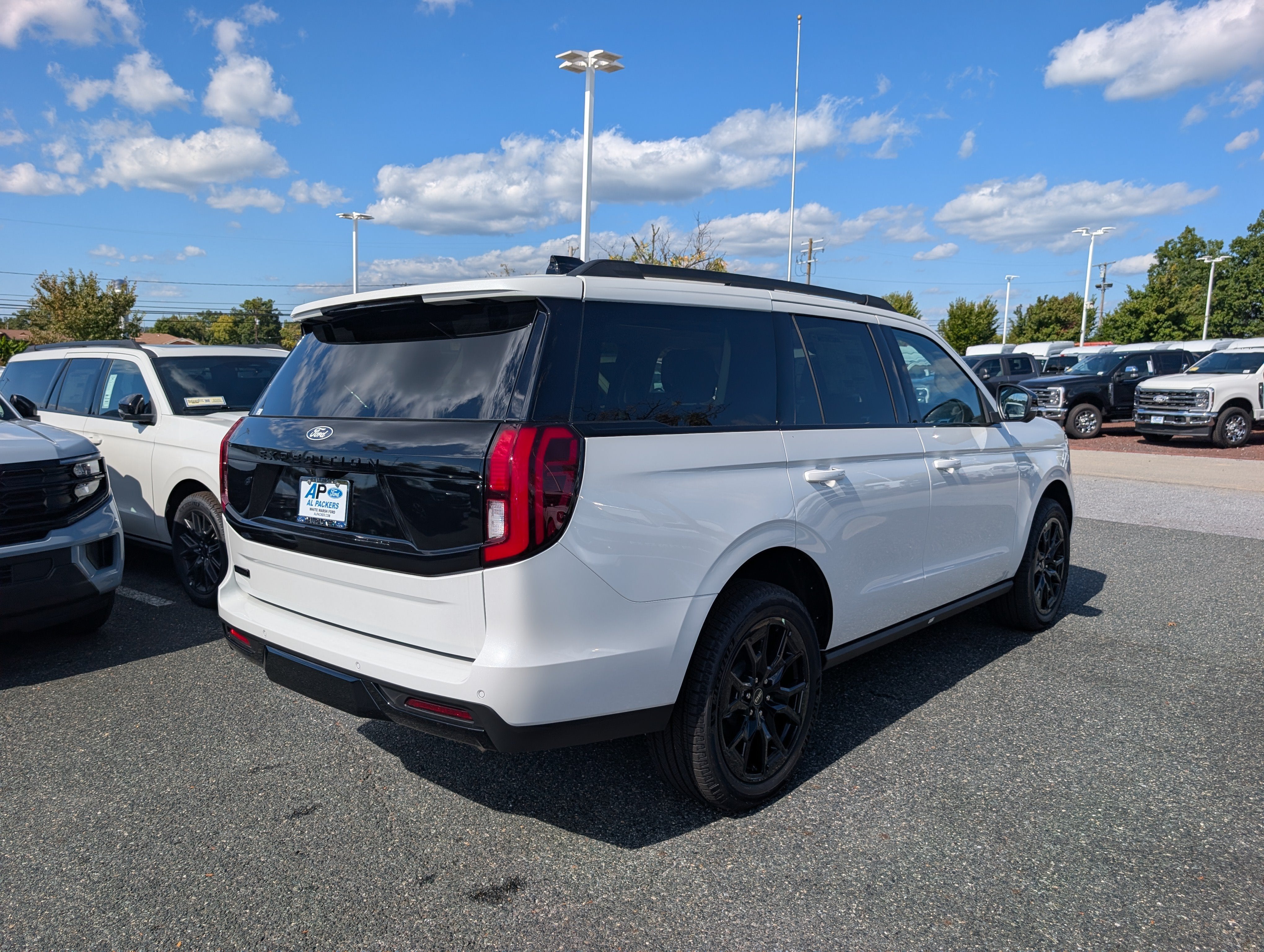 2027 Ford Expedition Platinum