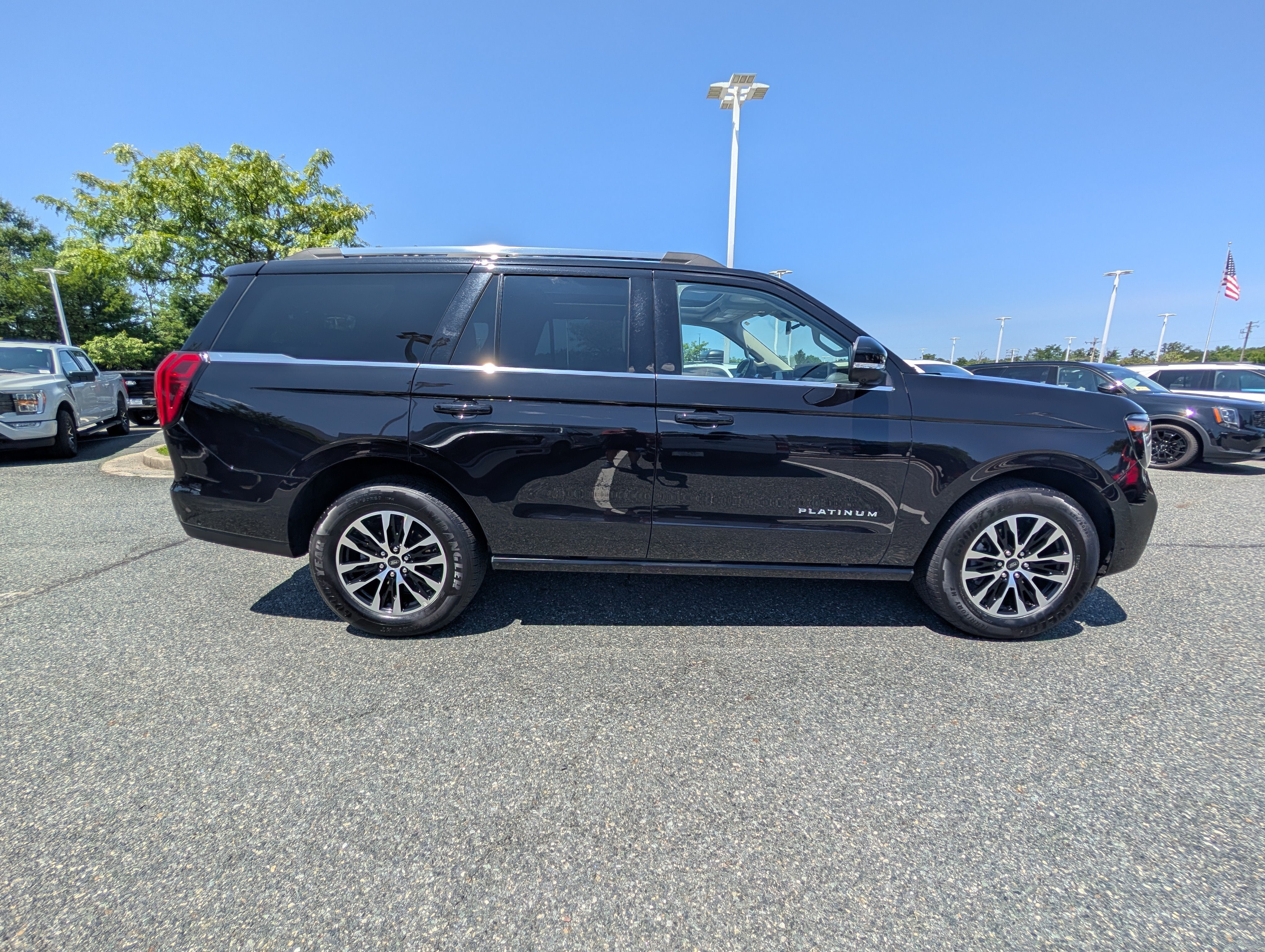 1FMJU1M88SEA36180