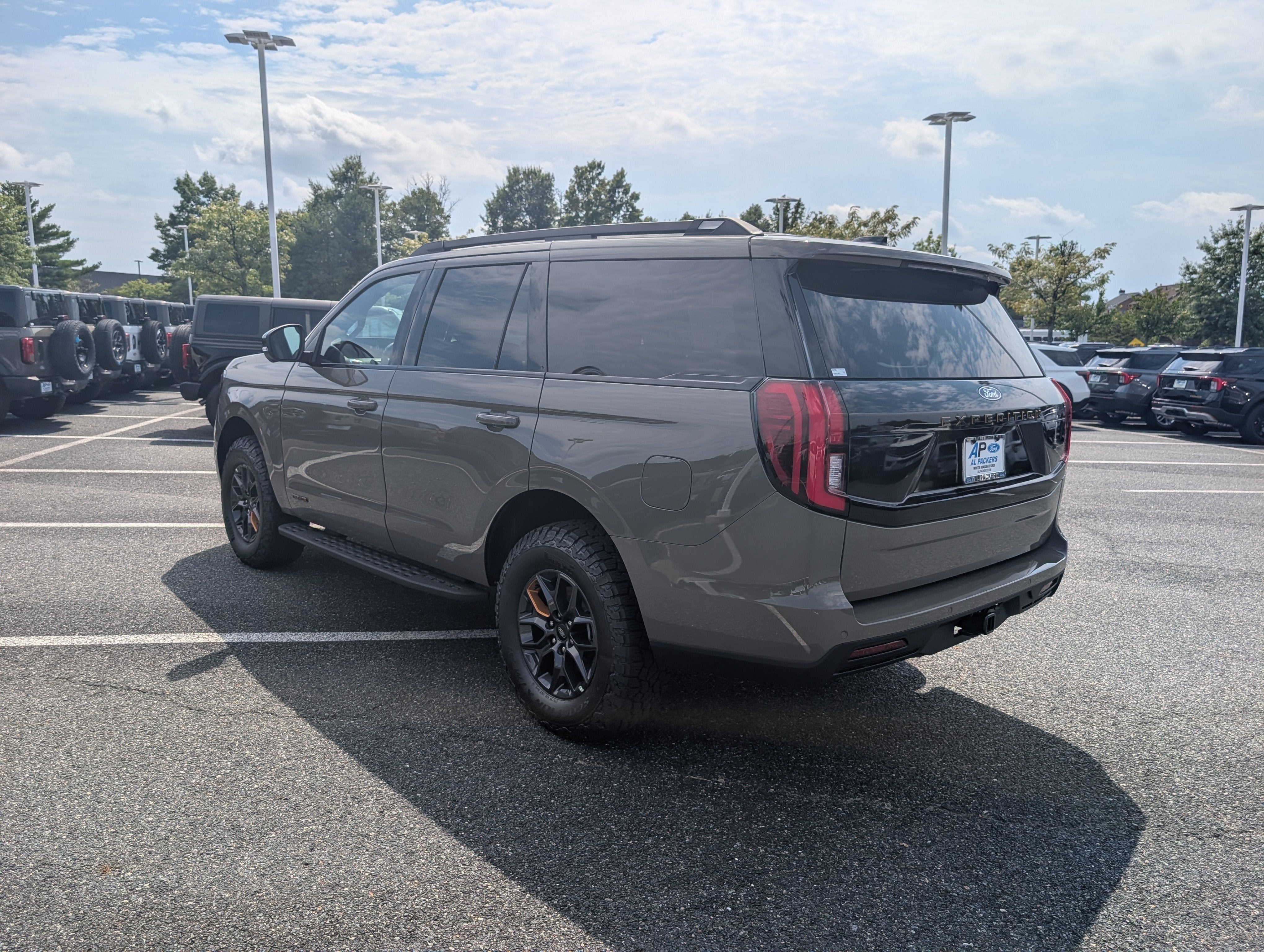 2027 Ford Expedition Tremor