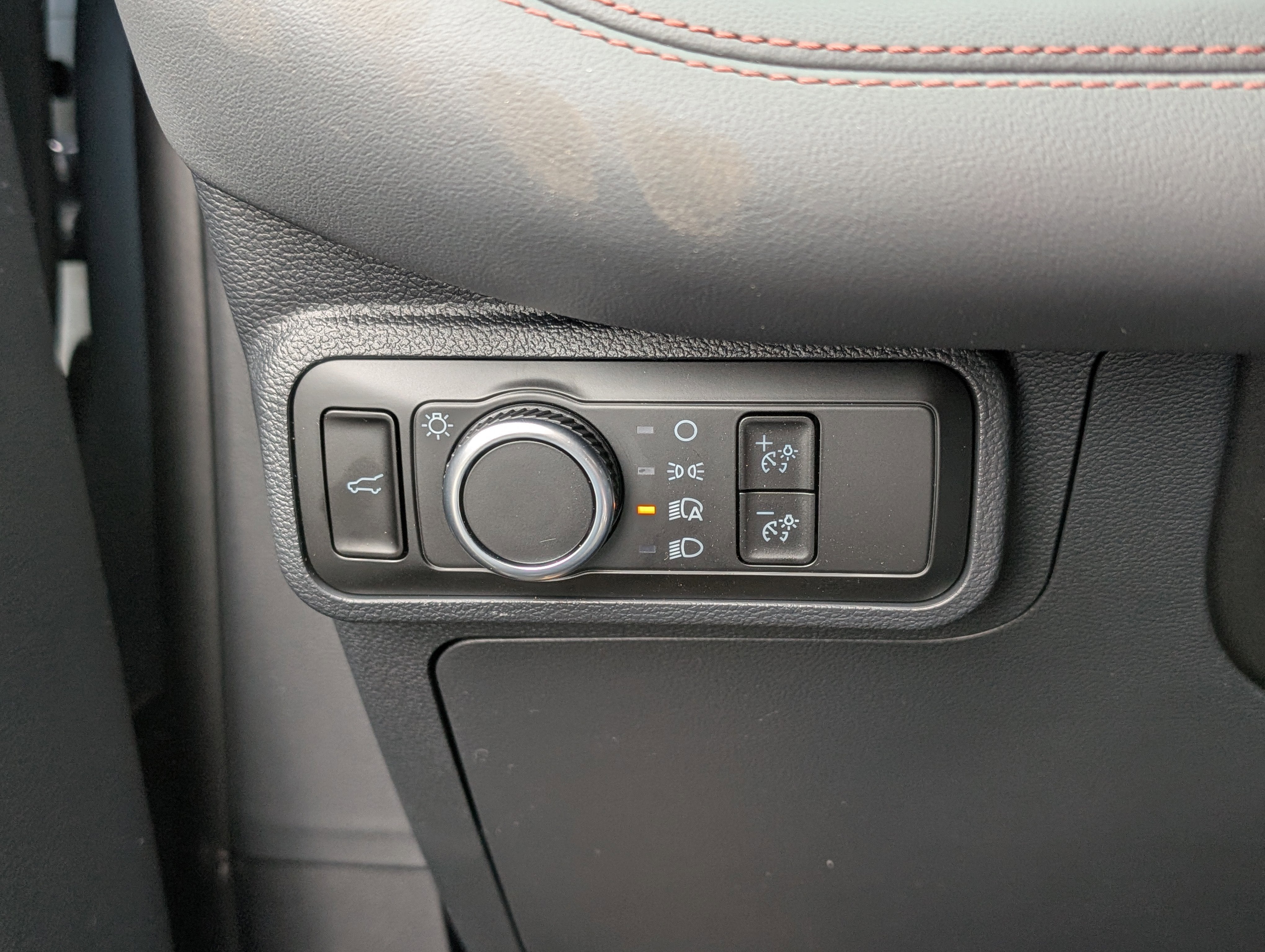 2026 Ford Explorer Active with 200A Pkg