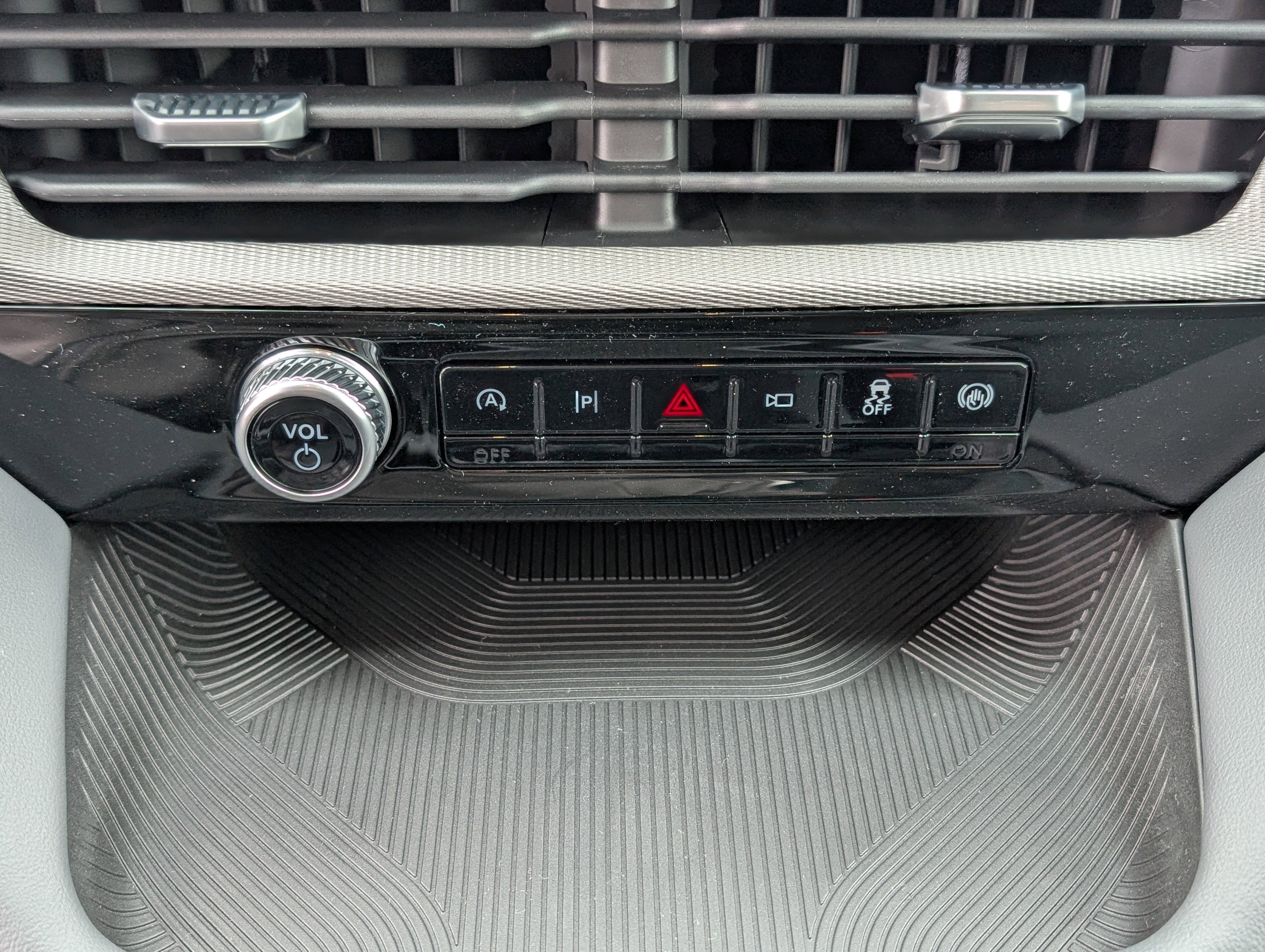 2026 Ford Explorer Active with 200A Pkg