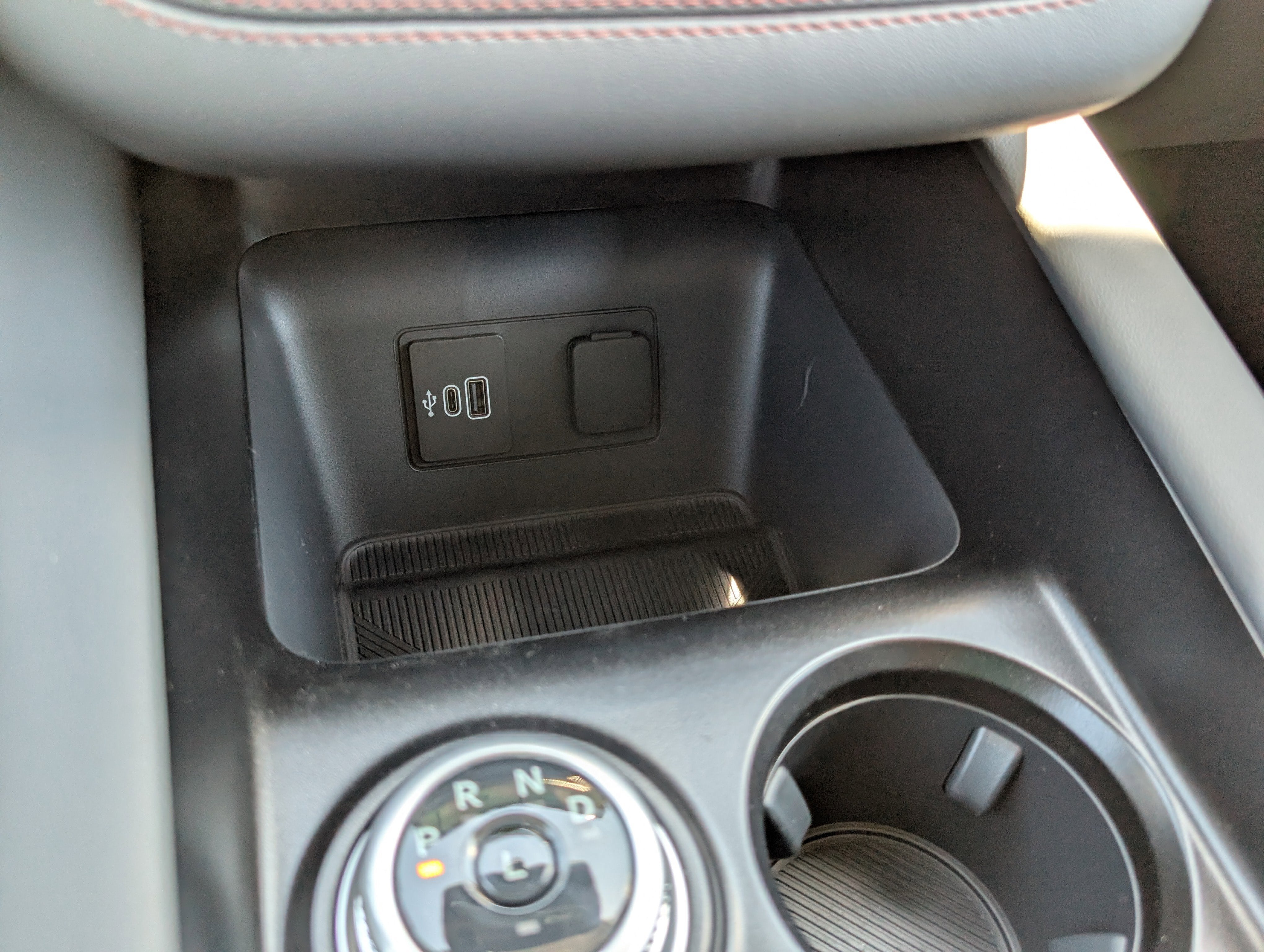 2026 Ford Explorer Active with 200A Pkg
