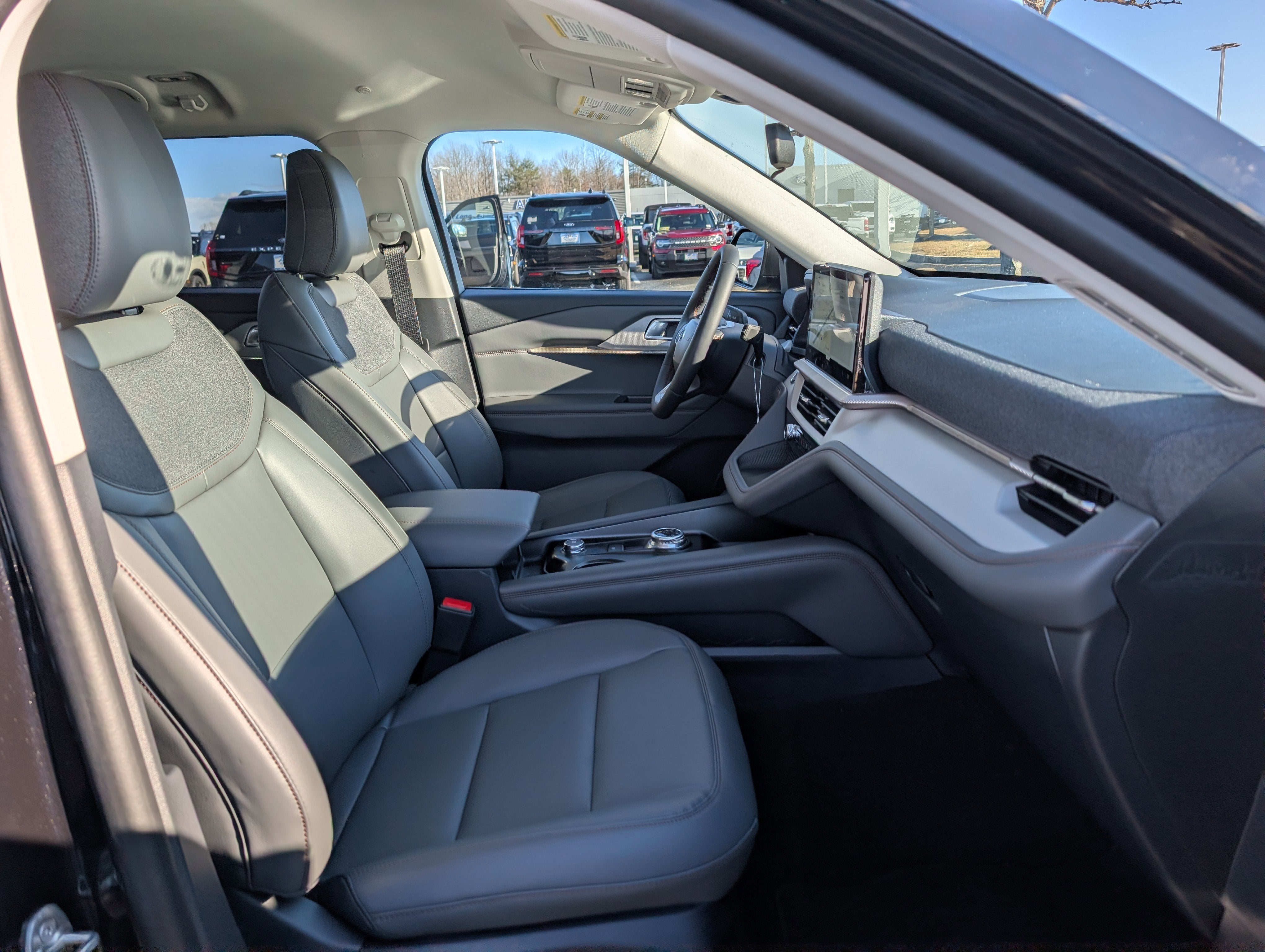 2026 Ford Explorer Active with 200A Pkg