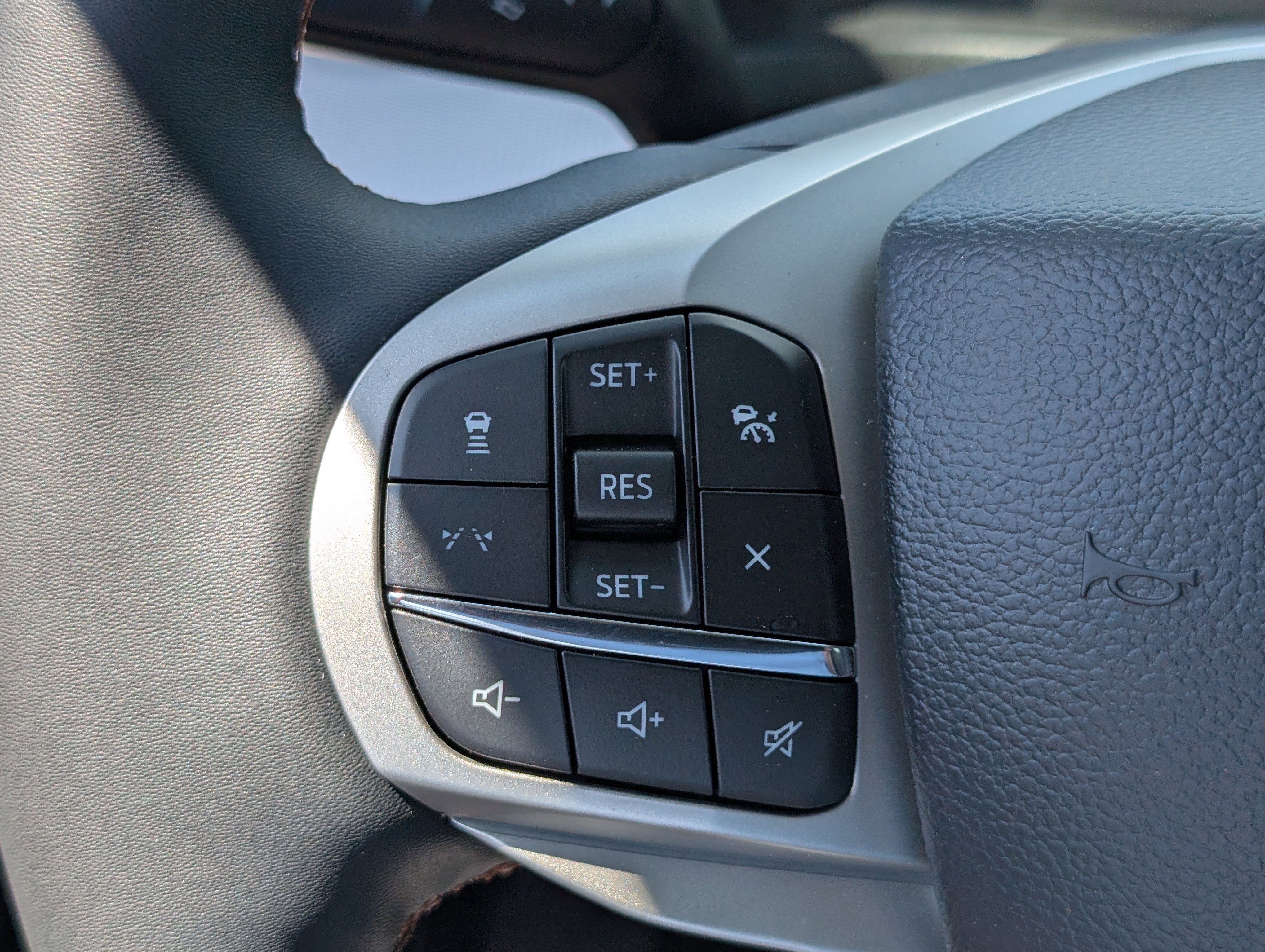 2026 Ford Explorer Active with 200A Pkg