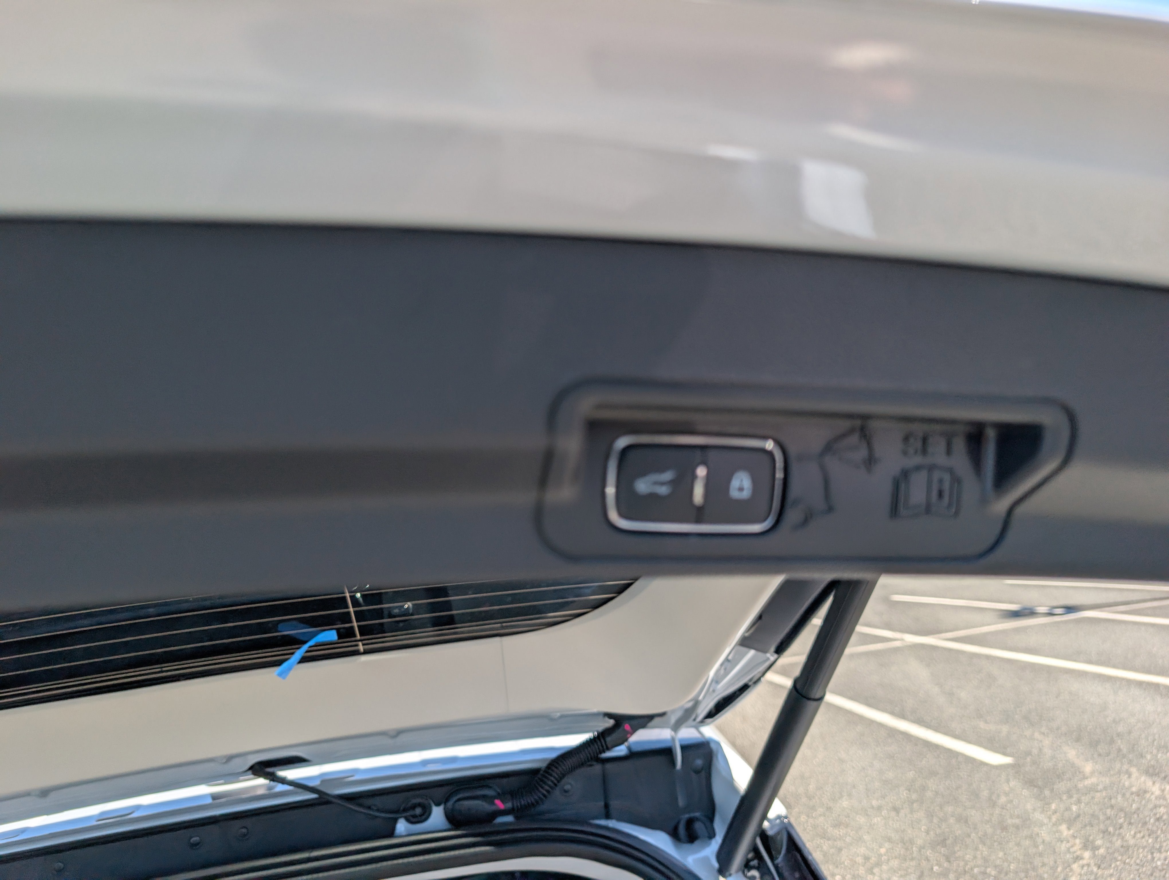 2026 Ford Explorer Active with 200A Pkg
