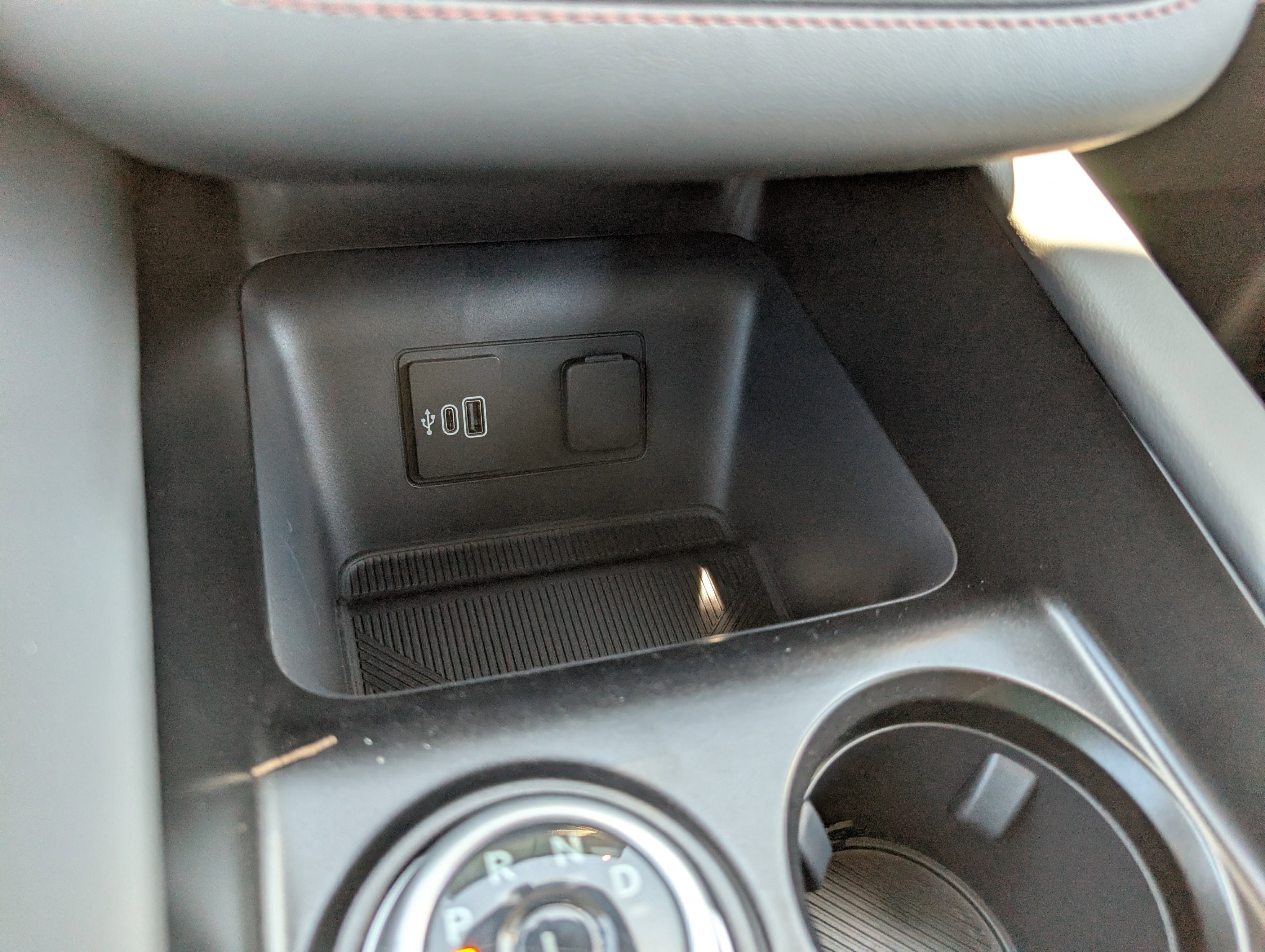 2026 Ford Explorer Active with 200A Pkg