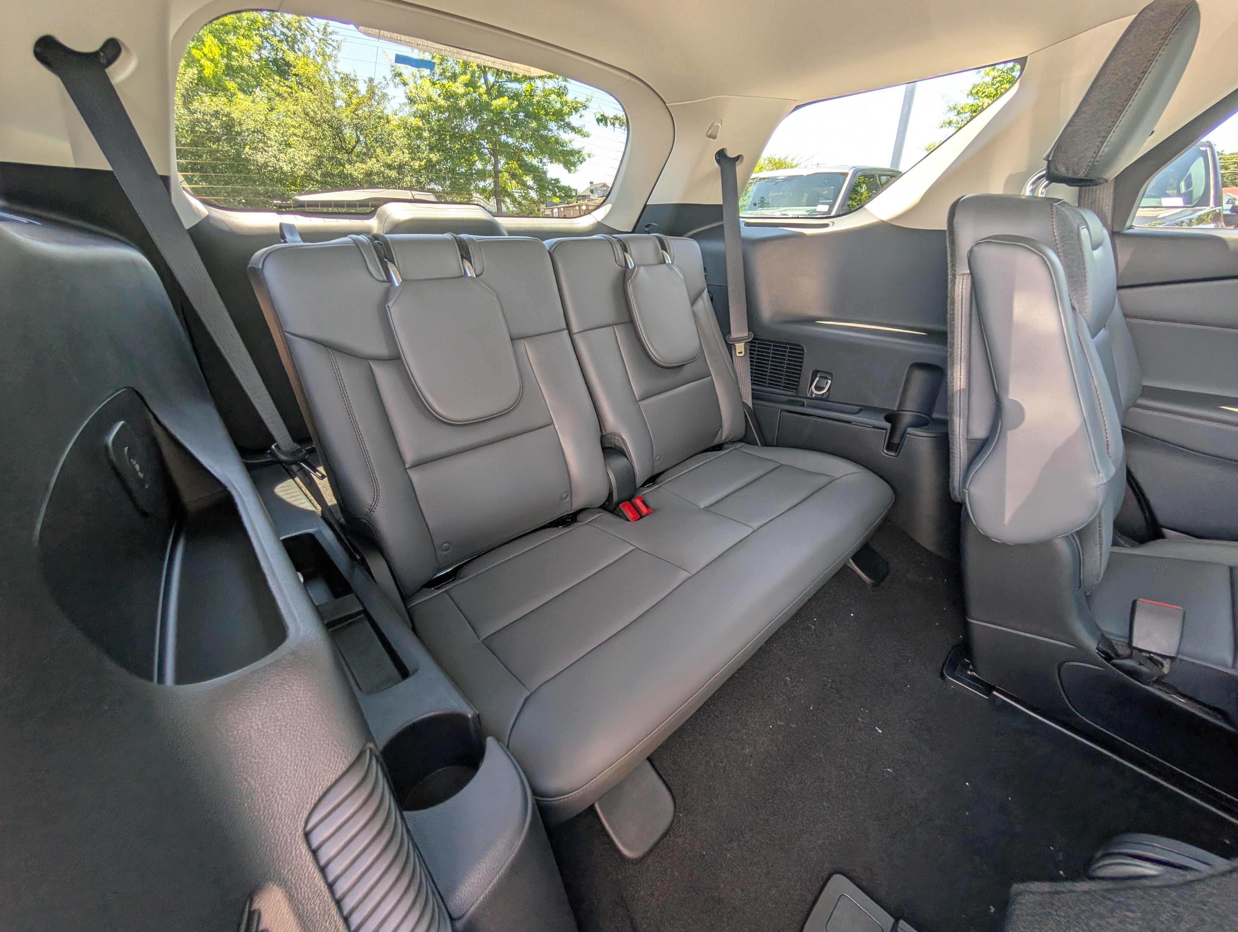 2026 Ford Explorer Active with 200A Pkg