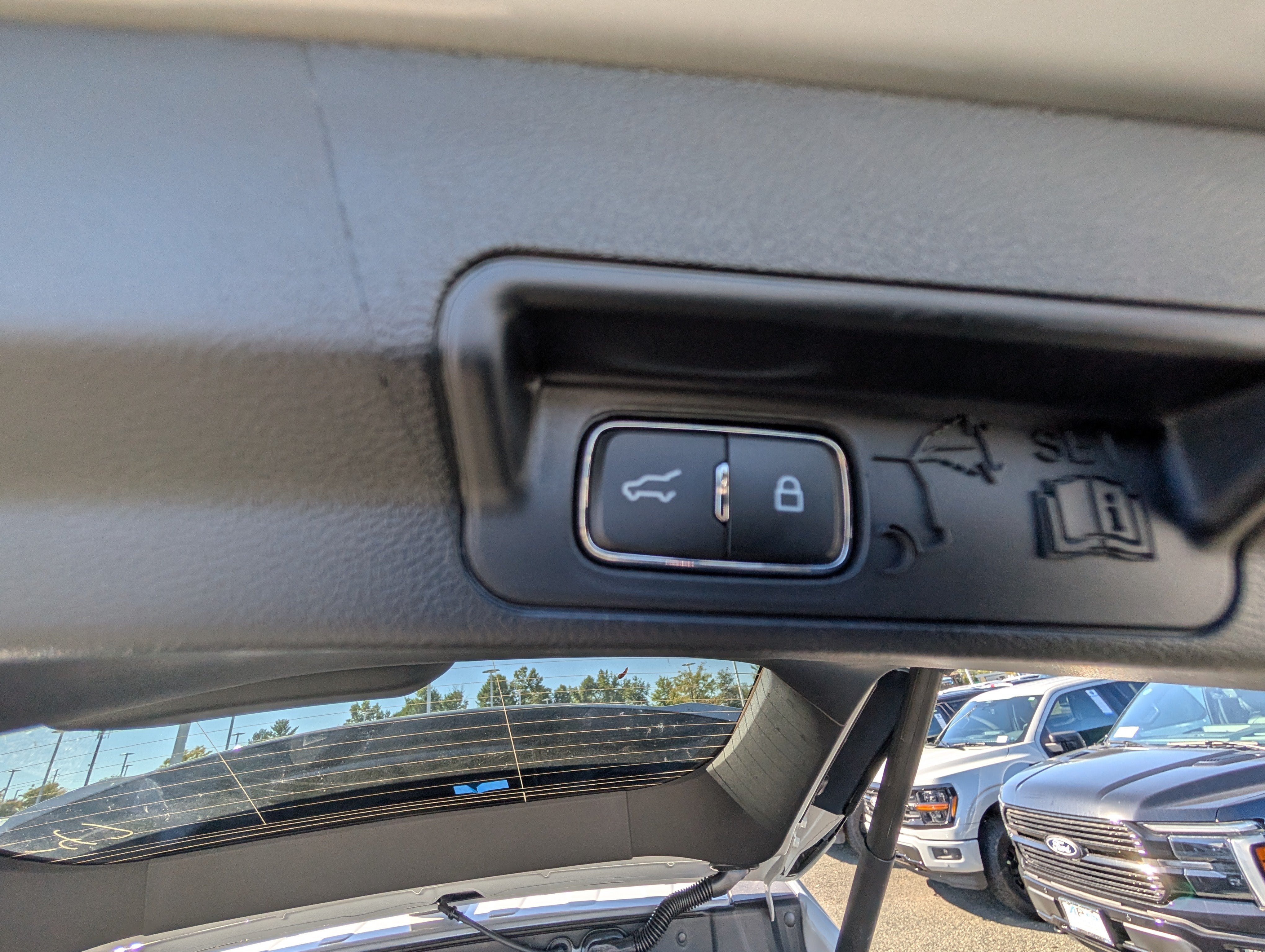 2027 Ford Explorer Active w/100A Pkg