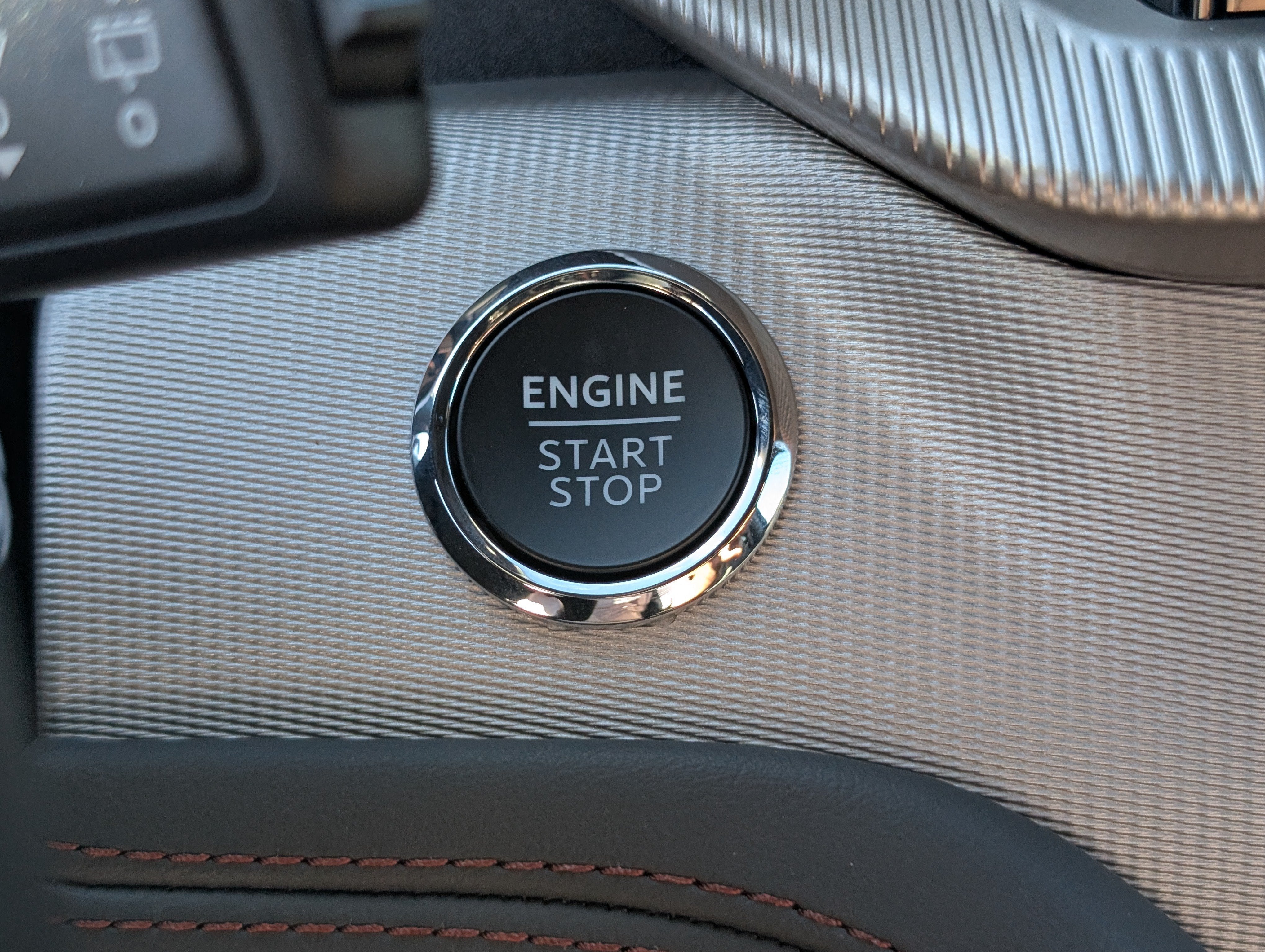 2027 Ford Explorer Active w/100A Pkg