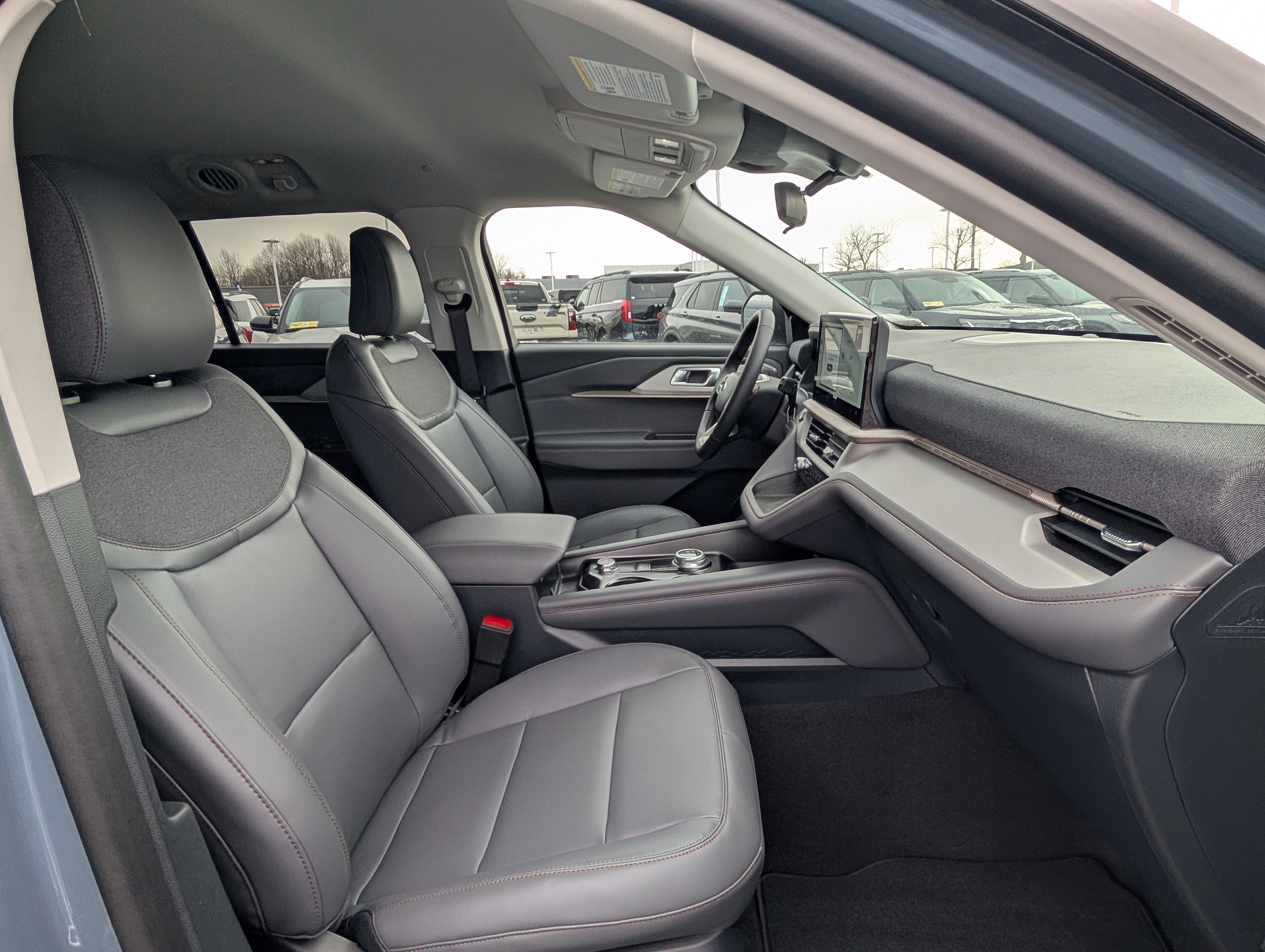 2026 Ford Explorer Active with 200A Pkg