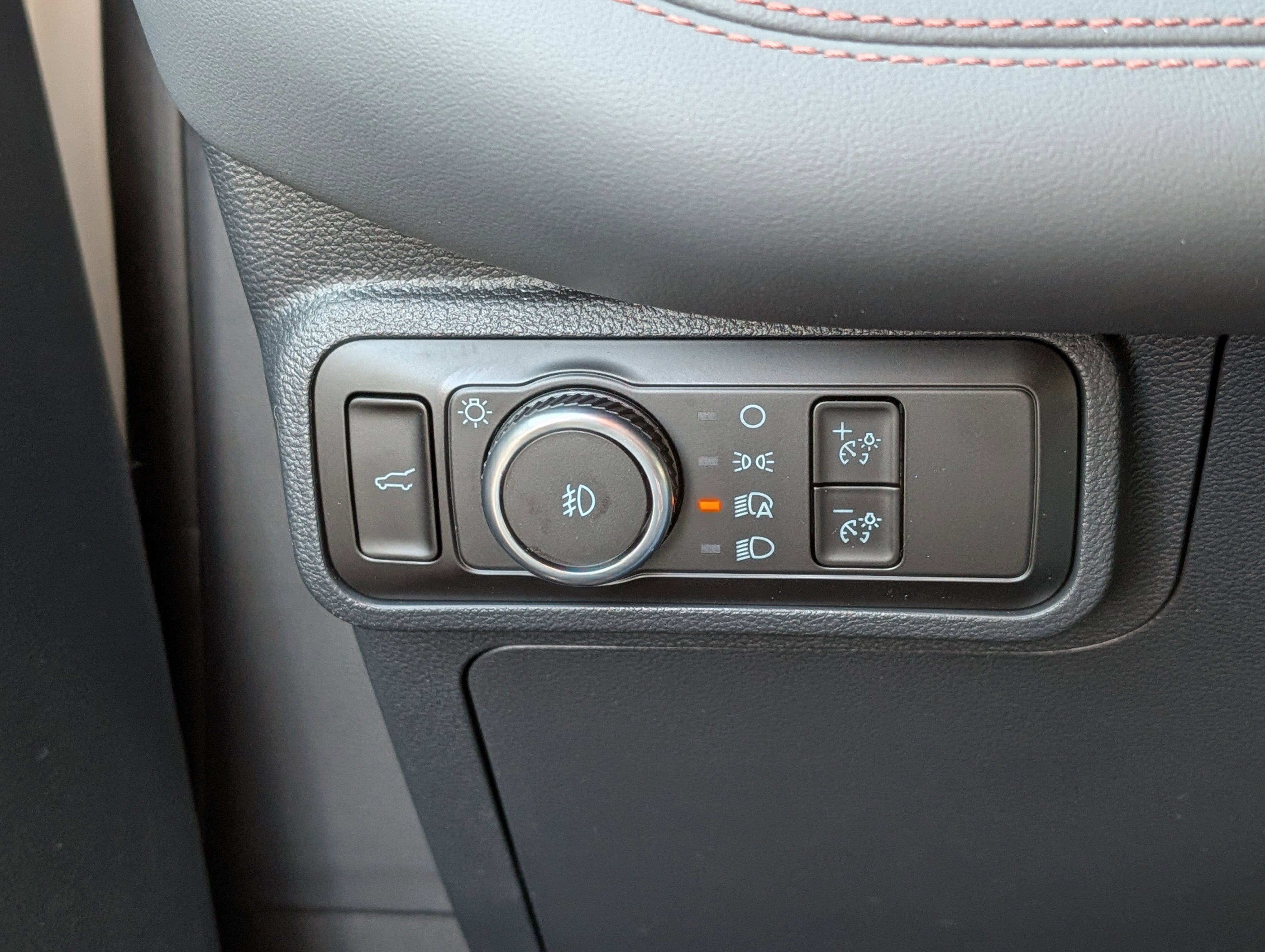 2026 Ford Explorer Active with 200A Pkg