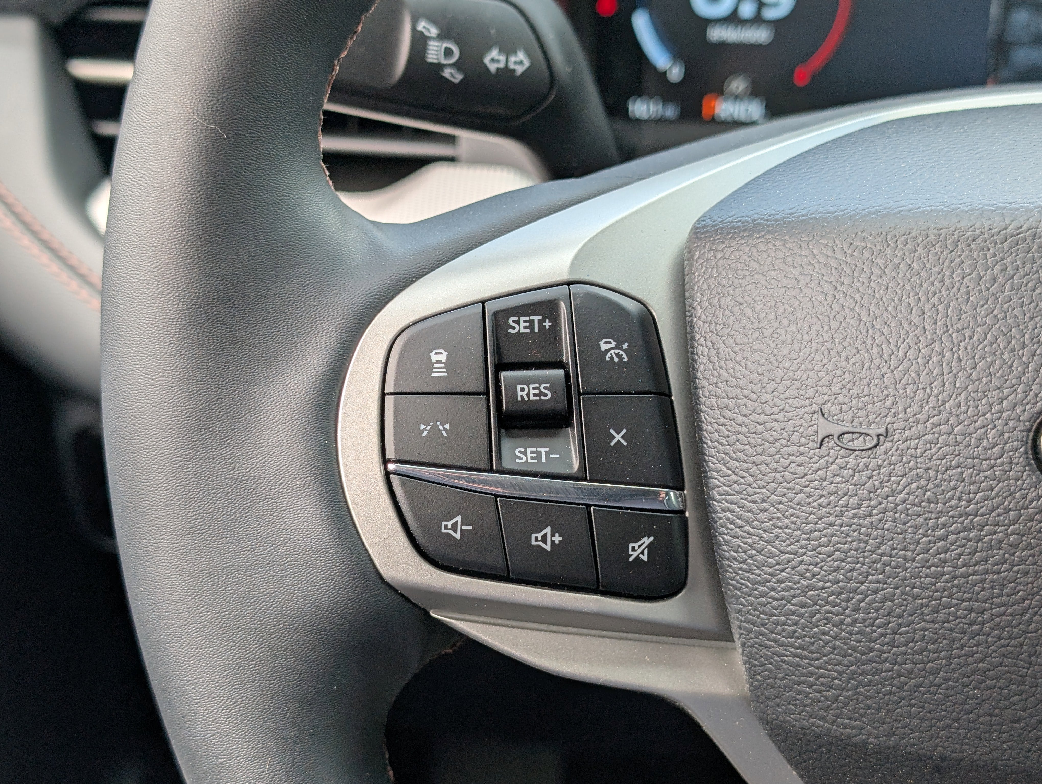 2026 Ford Explorer Active with 200A Pkg