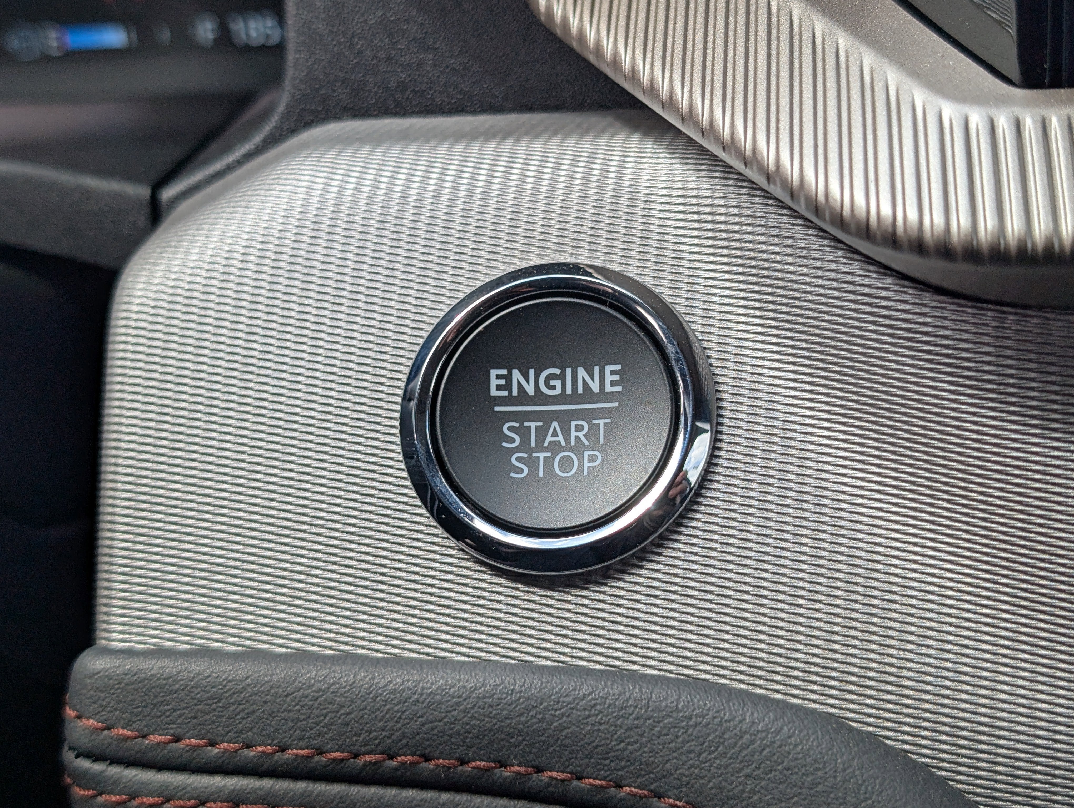 2026 Ford Explorer Active with 200A Pkg